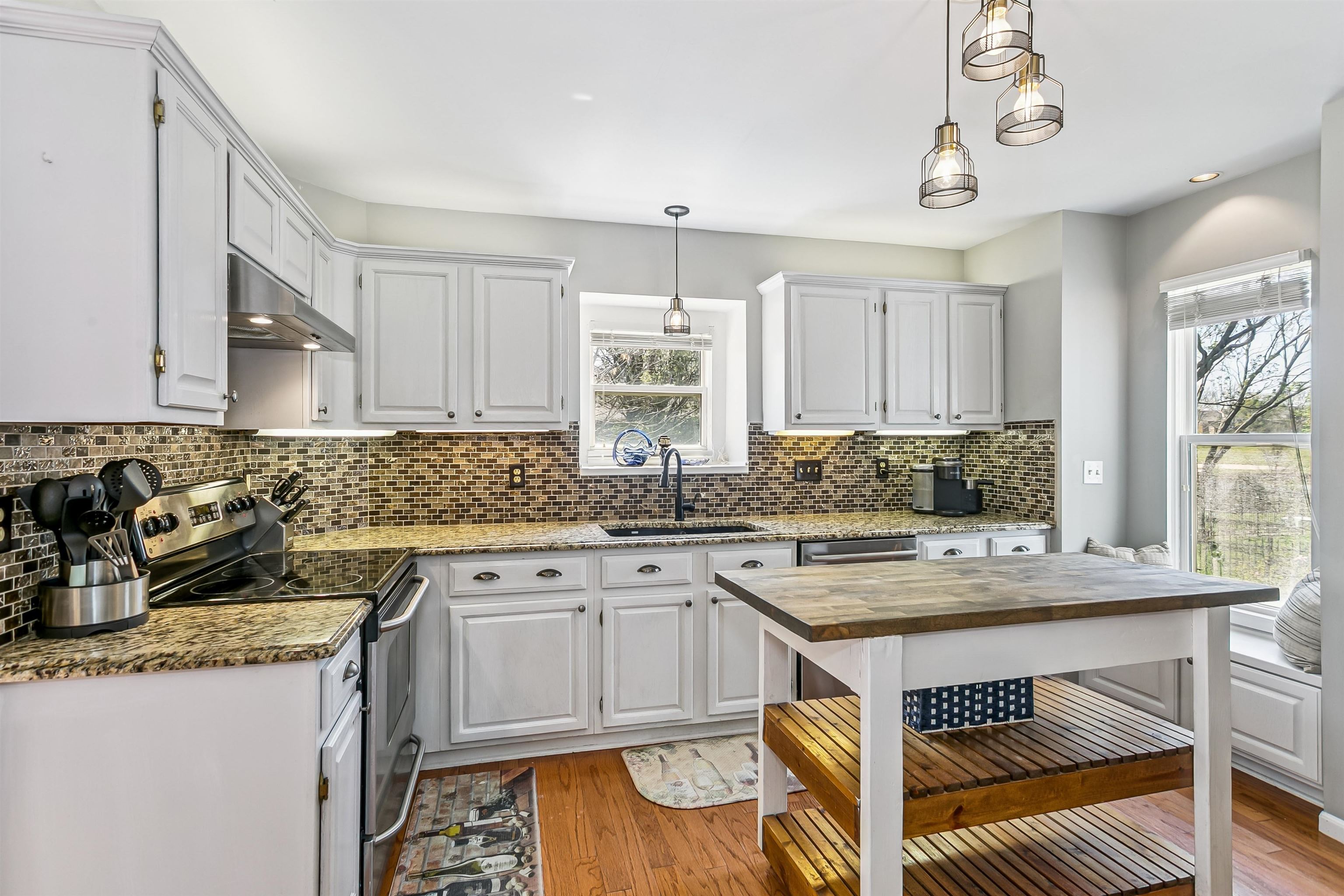 465 S Limuel Court Wichita KS 67235