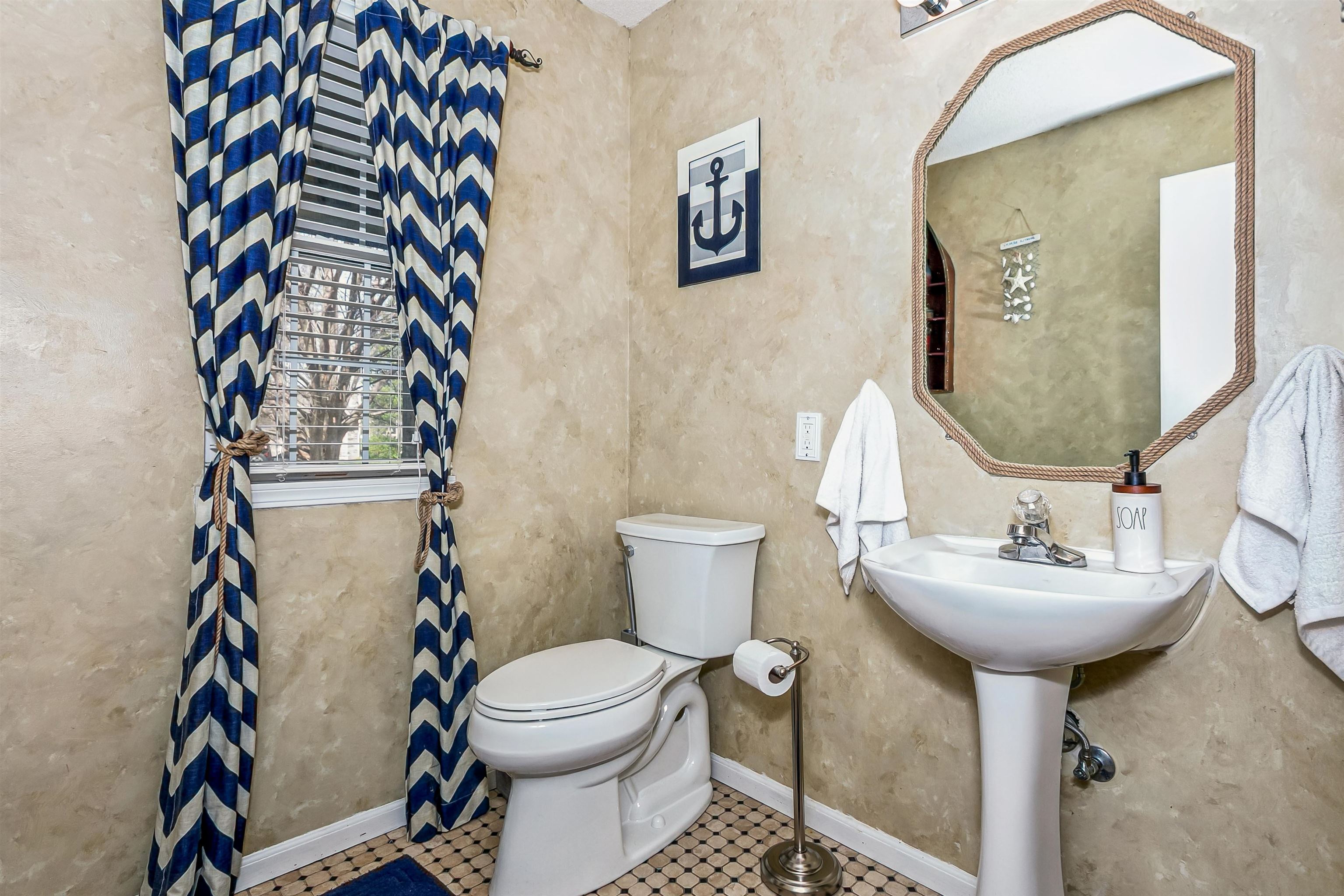 465 S Limuel Court Wichita KS 67235
