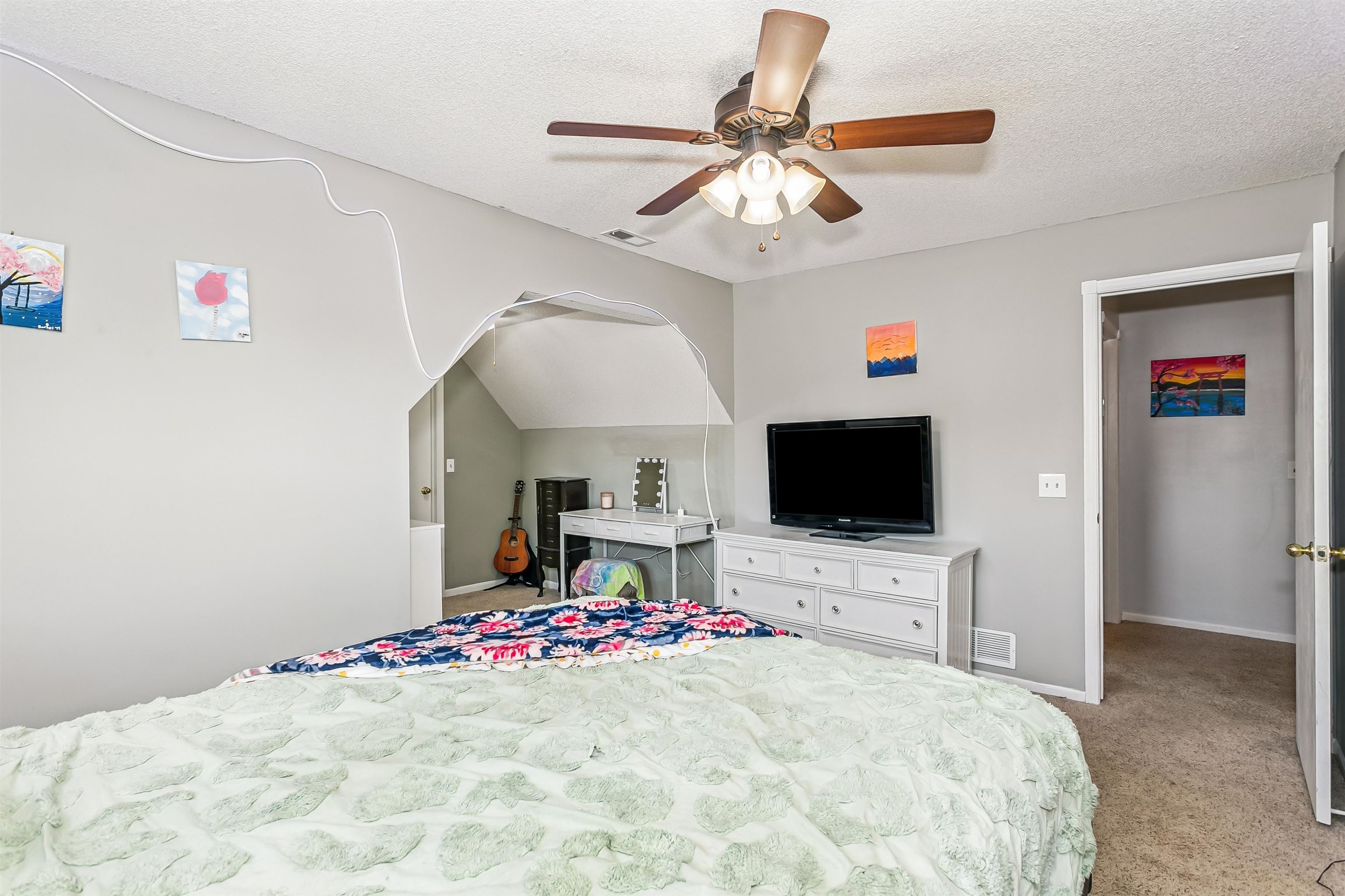 465 S Limuel Court Wichita KS 67235