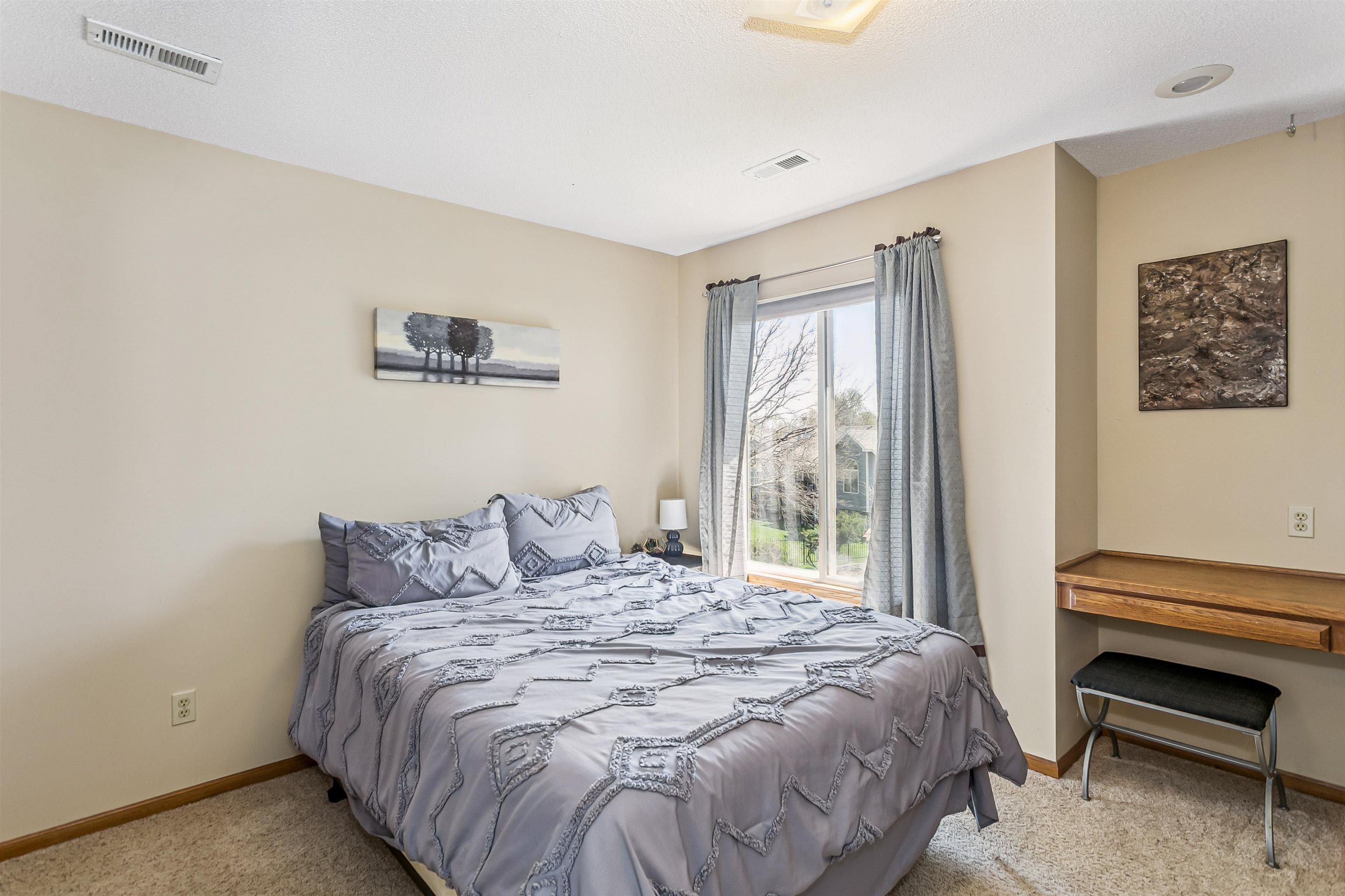 465 S Limuel Court Wichita KS 67235