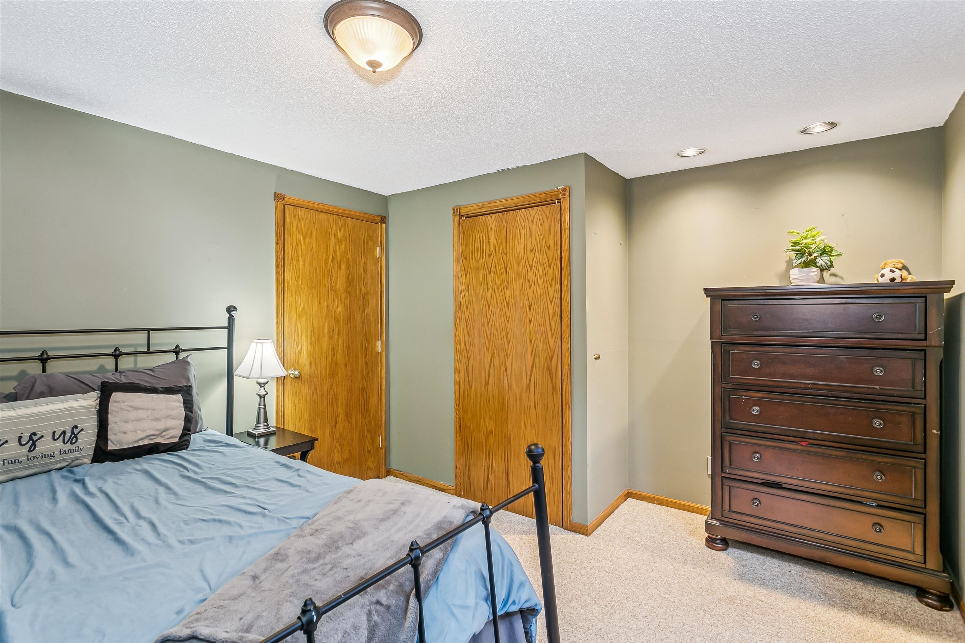 465 S Limuel Court Wichita KS 67235