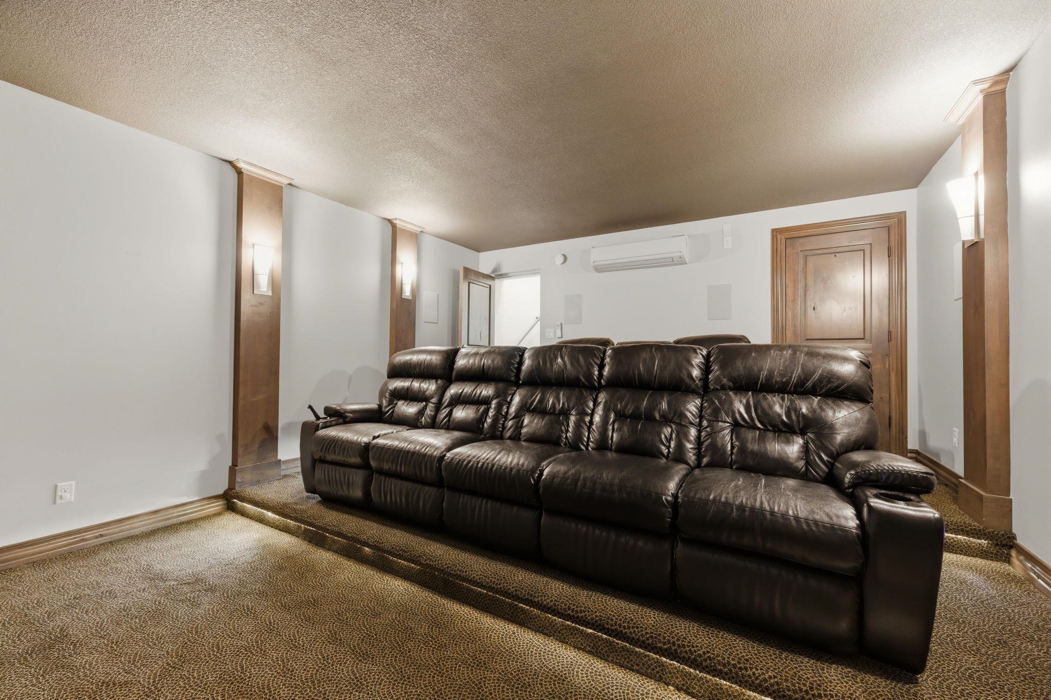 10721 E Crestwood Court Wichita KS 67206