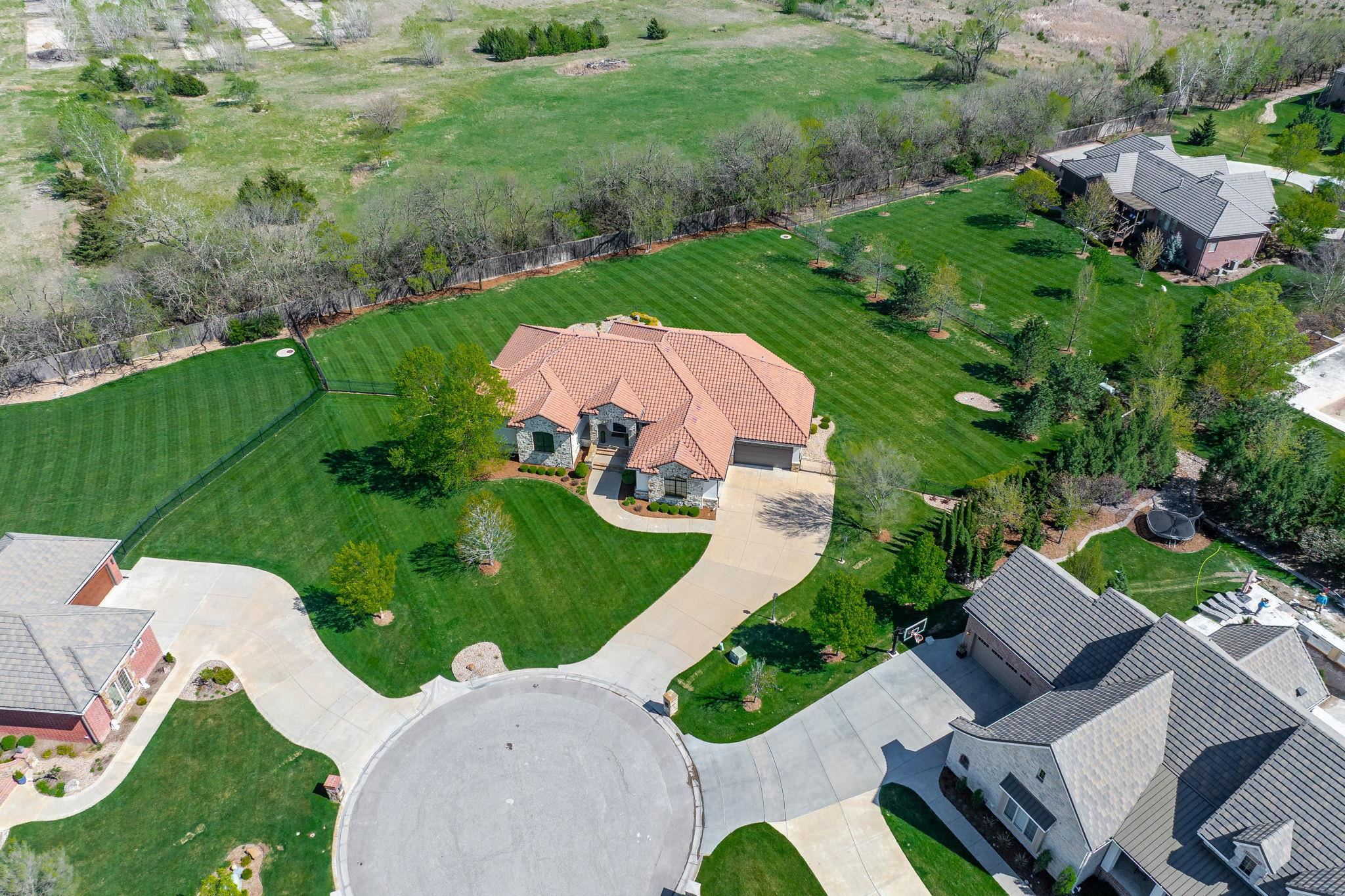 10721 E Crestwood Court Wichita KS 67206
