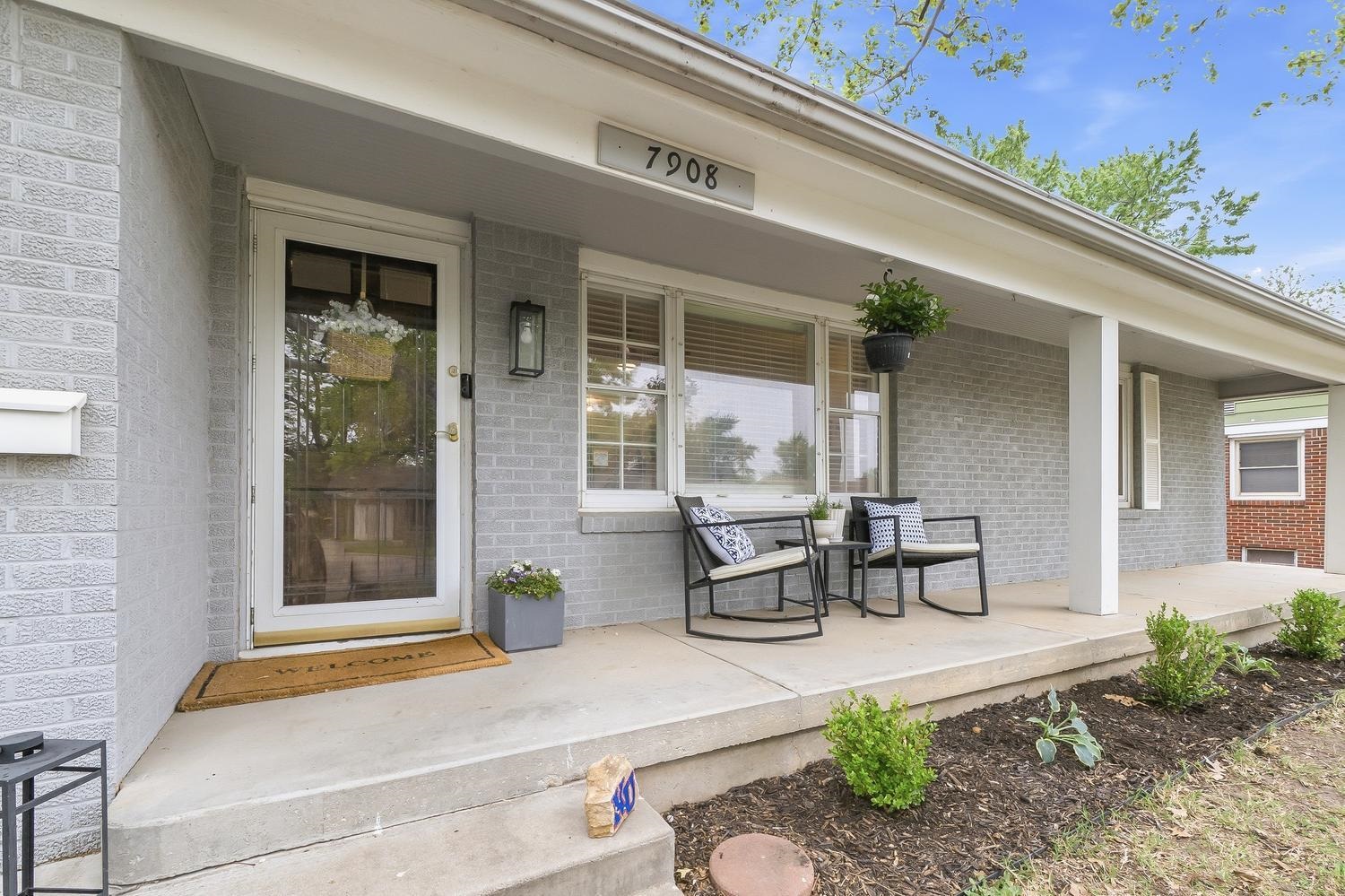 7908 E Clay Street Wichita KS 67207-2306