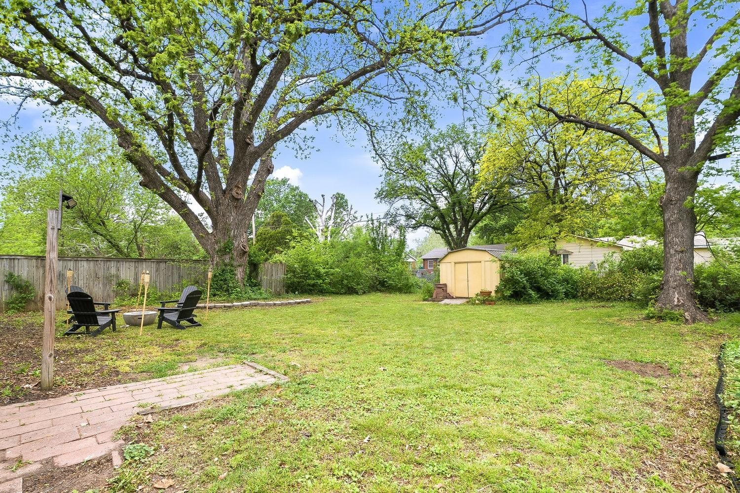 7908 E Clay Street Wichita KS 67207-2306