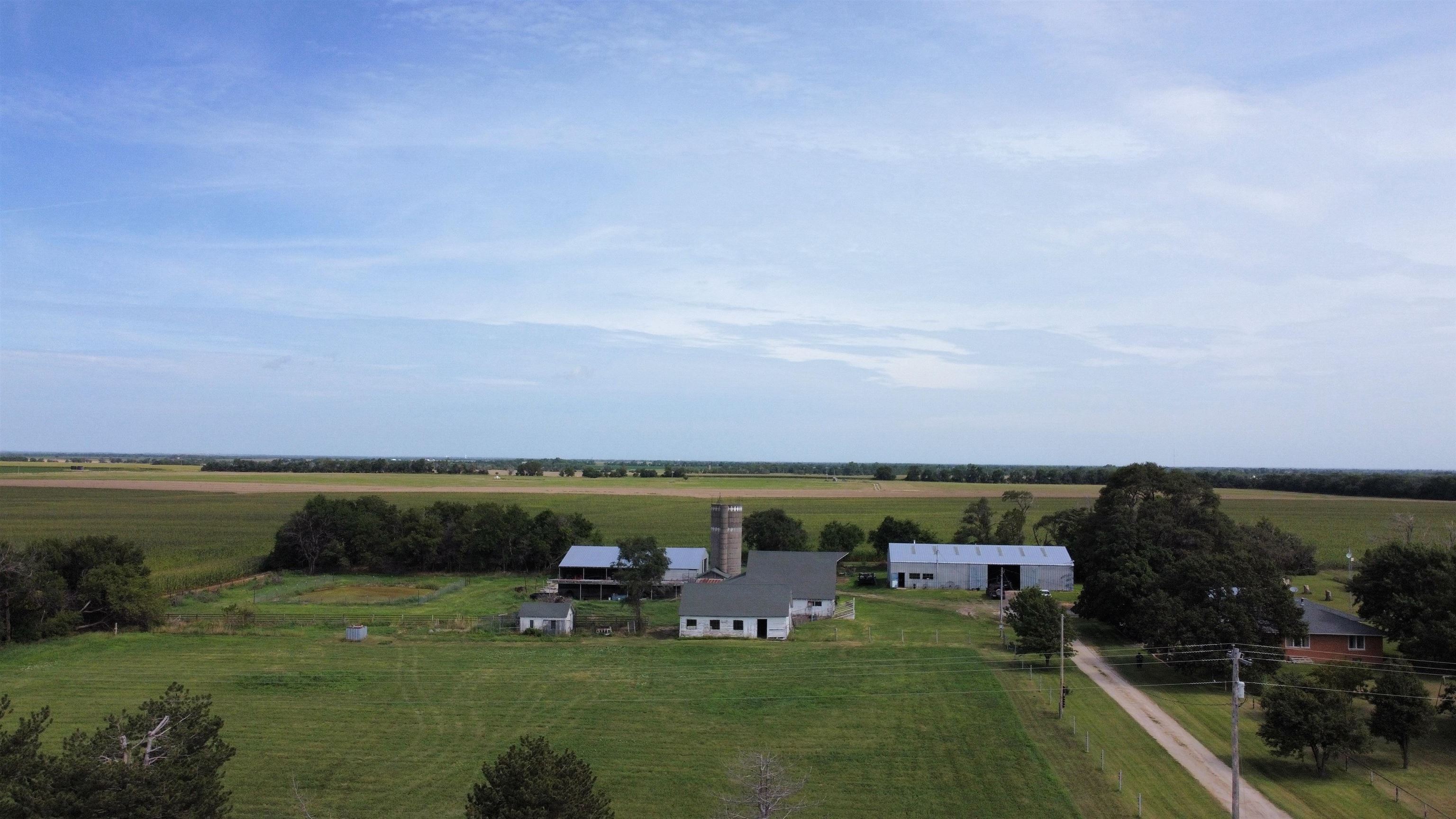 1332 100th Peabody KS 66866