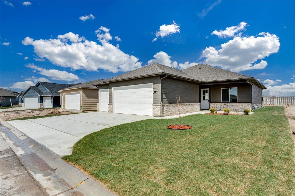 4434 N Sunny Court Wichita KS 67205