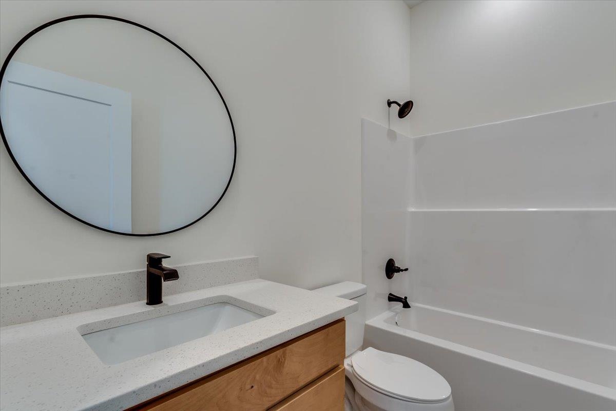 4434 N Sunny Court Wichita KS 67205