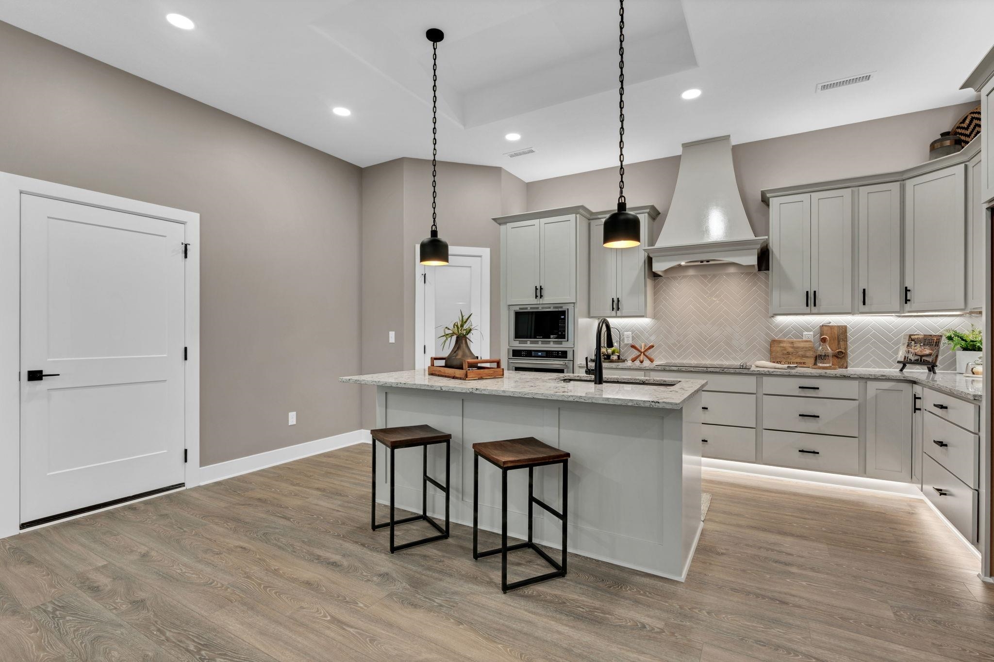 6130 N Hiebert Drive Park City KS 67219