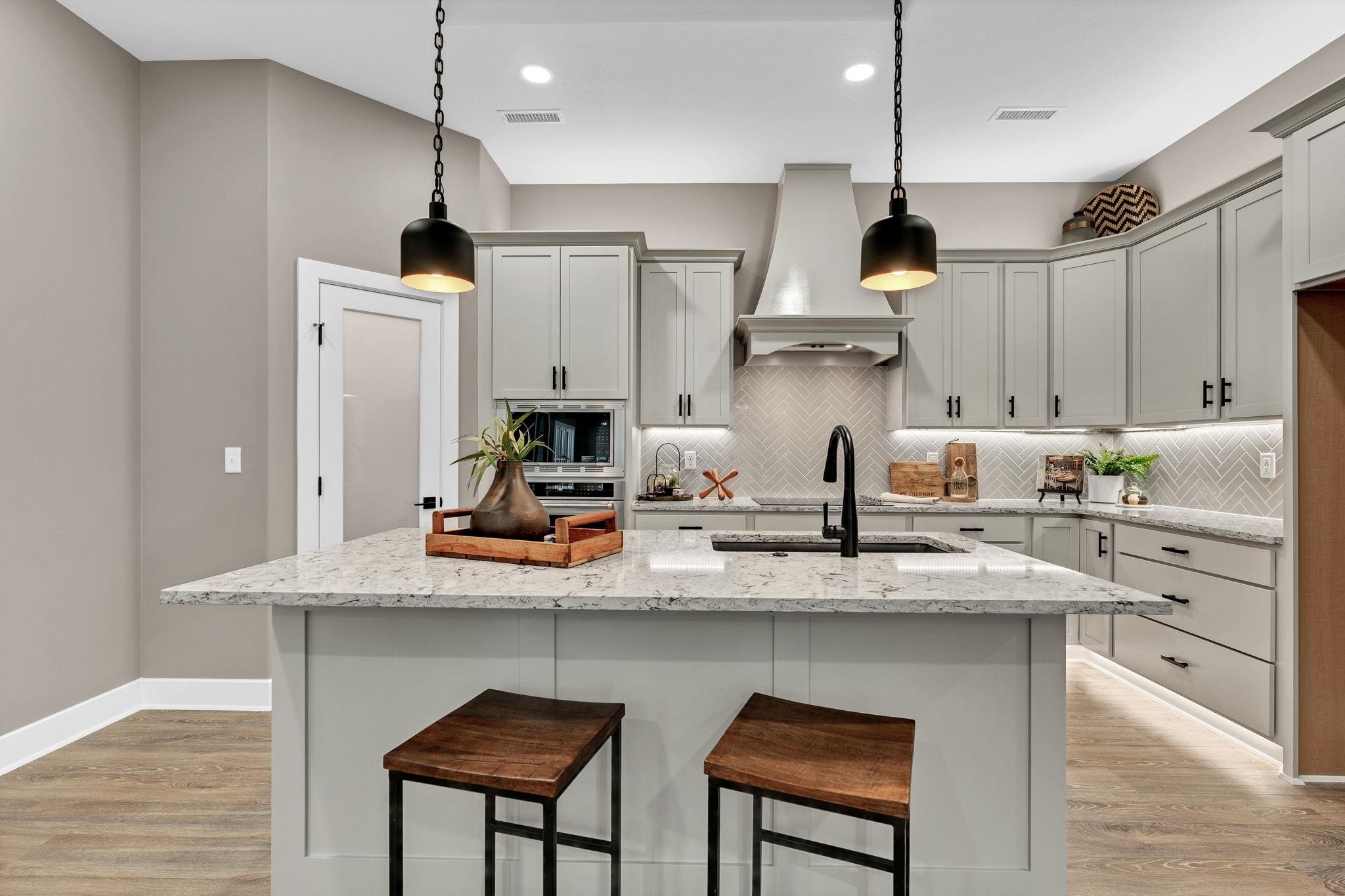 6130 N Hiebert Drive Park City KS 67219