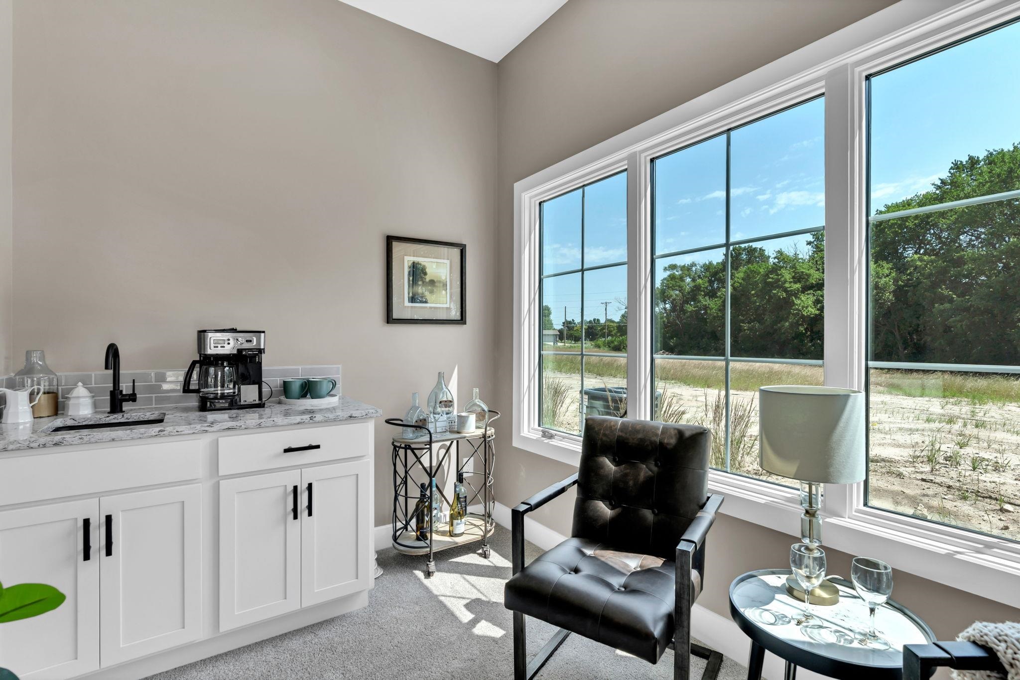 6130 N Hiebert Drive Park City KS 67219
