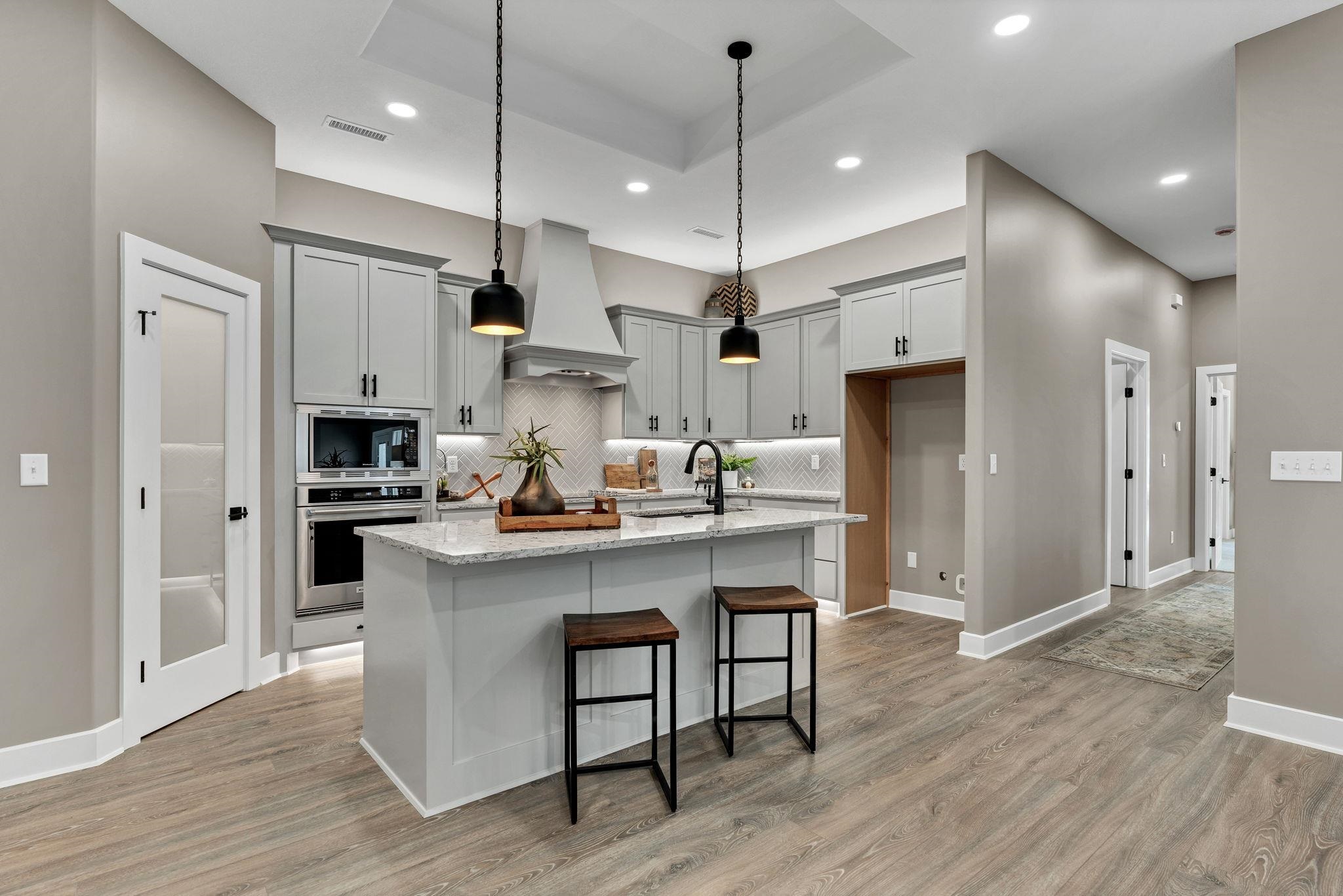 6130 N Hiebert Drive Park City KS 67219