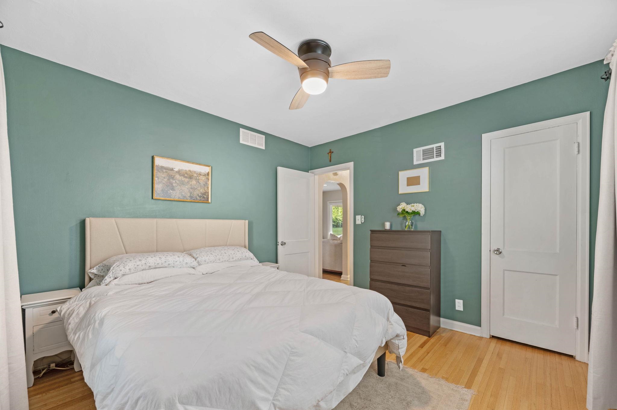 131 S Bleckley Wichita KS 67218
