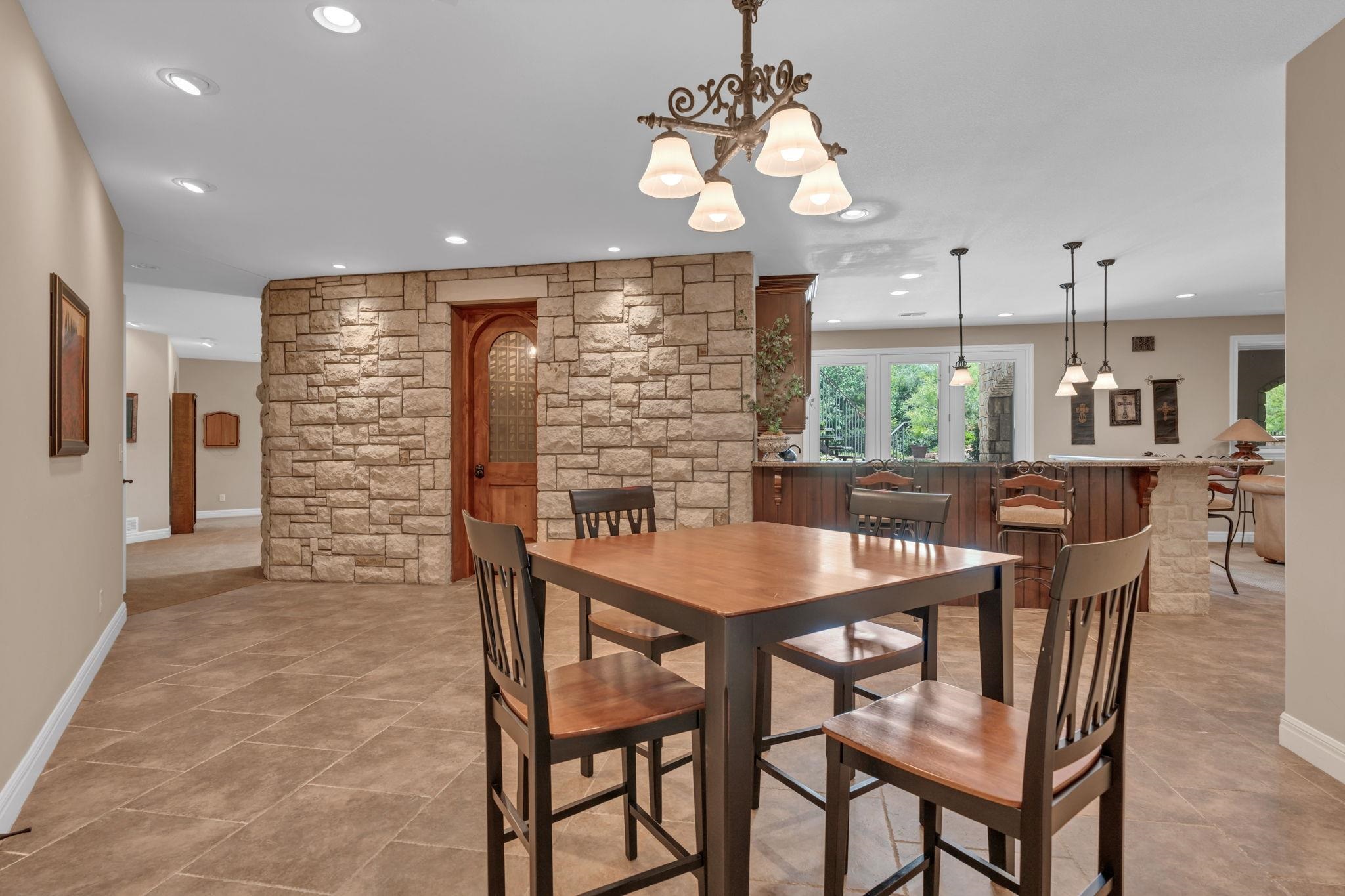 2324 N Rosemont Court Wichita KS 67228