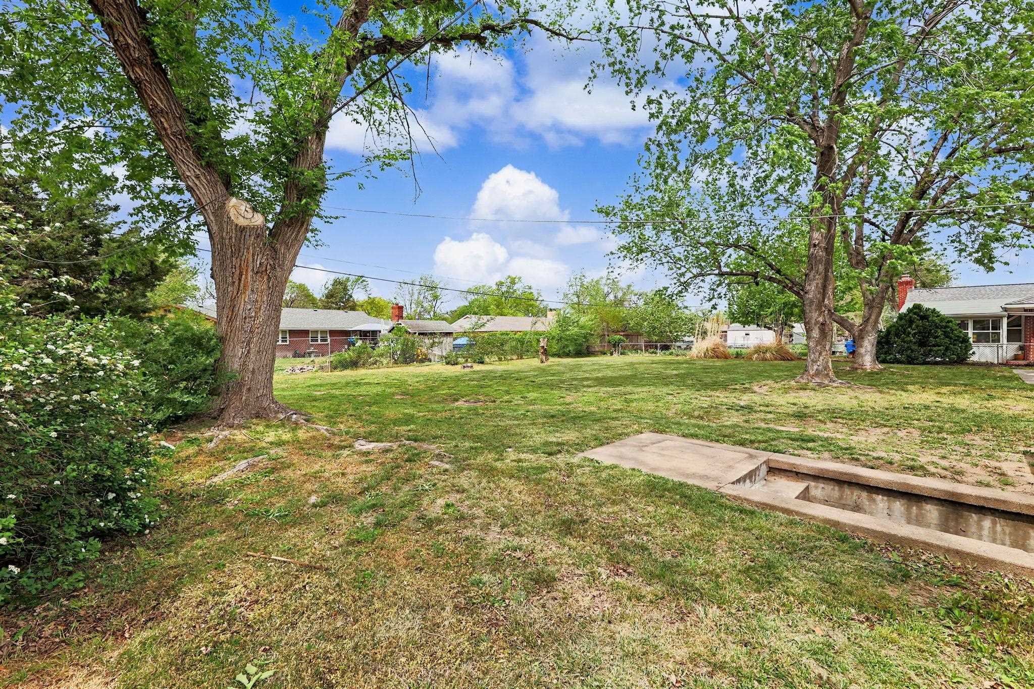 1649 N Womer Drive Wichita KS 67203