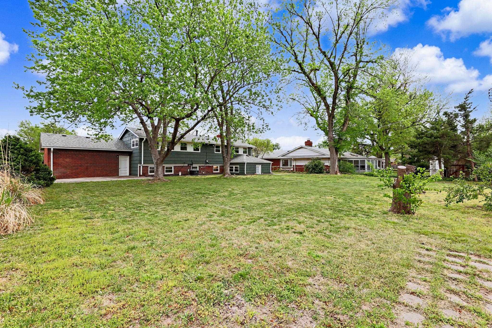 1649 N Womer Drive Wichita KS 67203