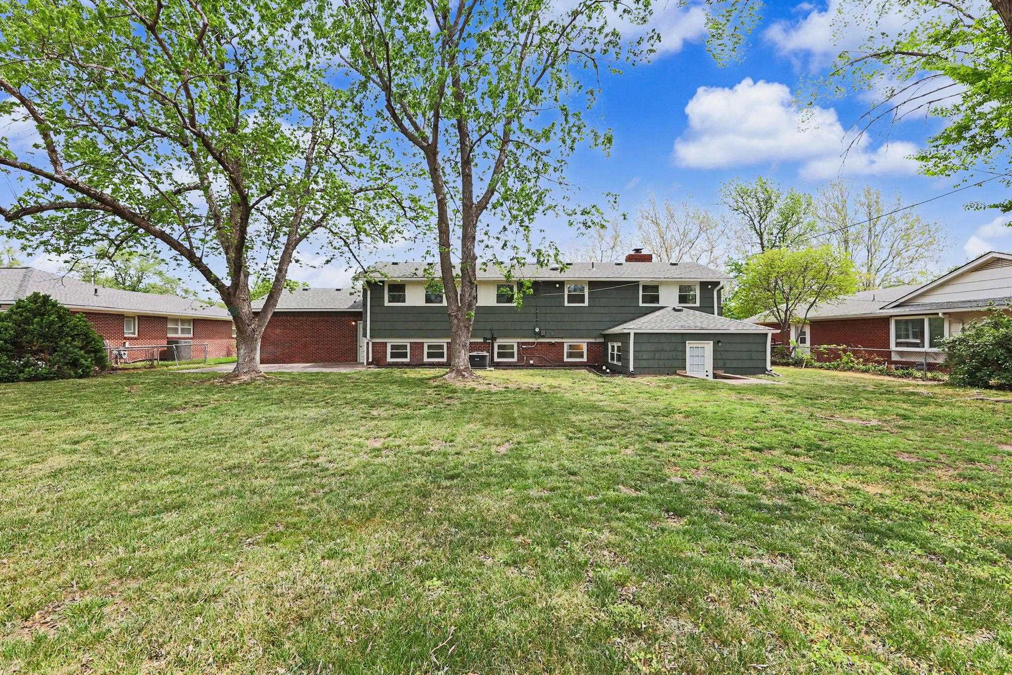 1649 N Womer Drive Wichita KS 67203