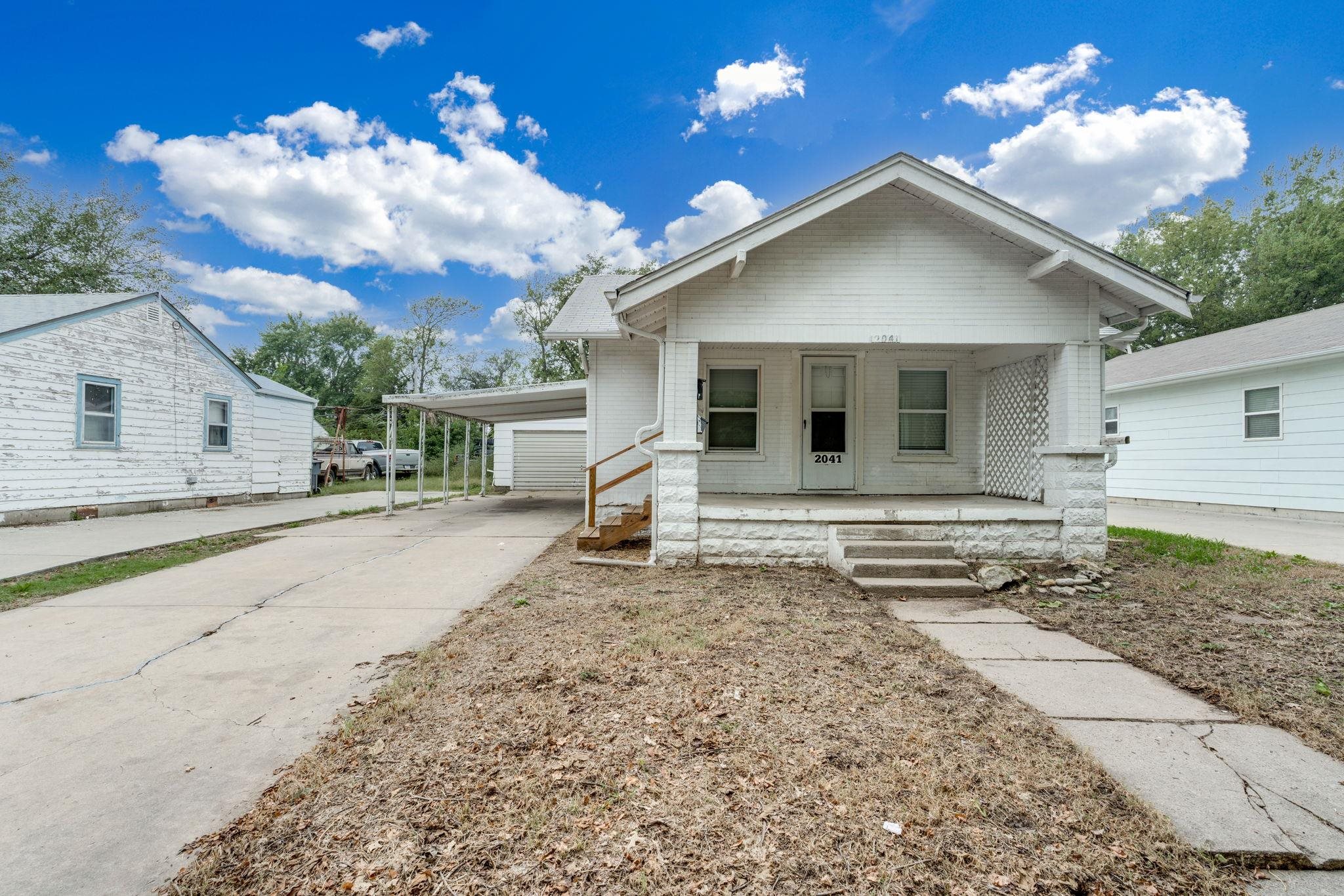 2041 S Wichita Street Wichita KS 67213-4922