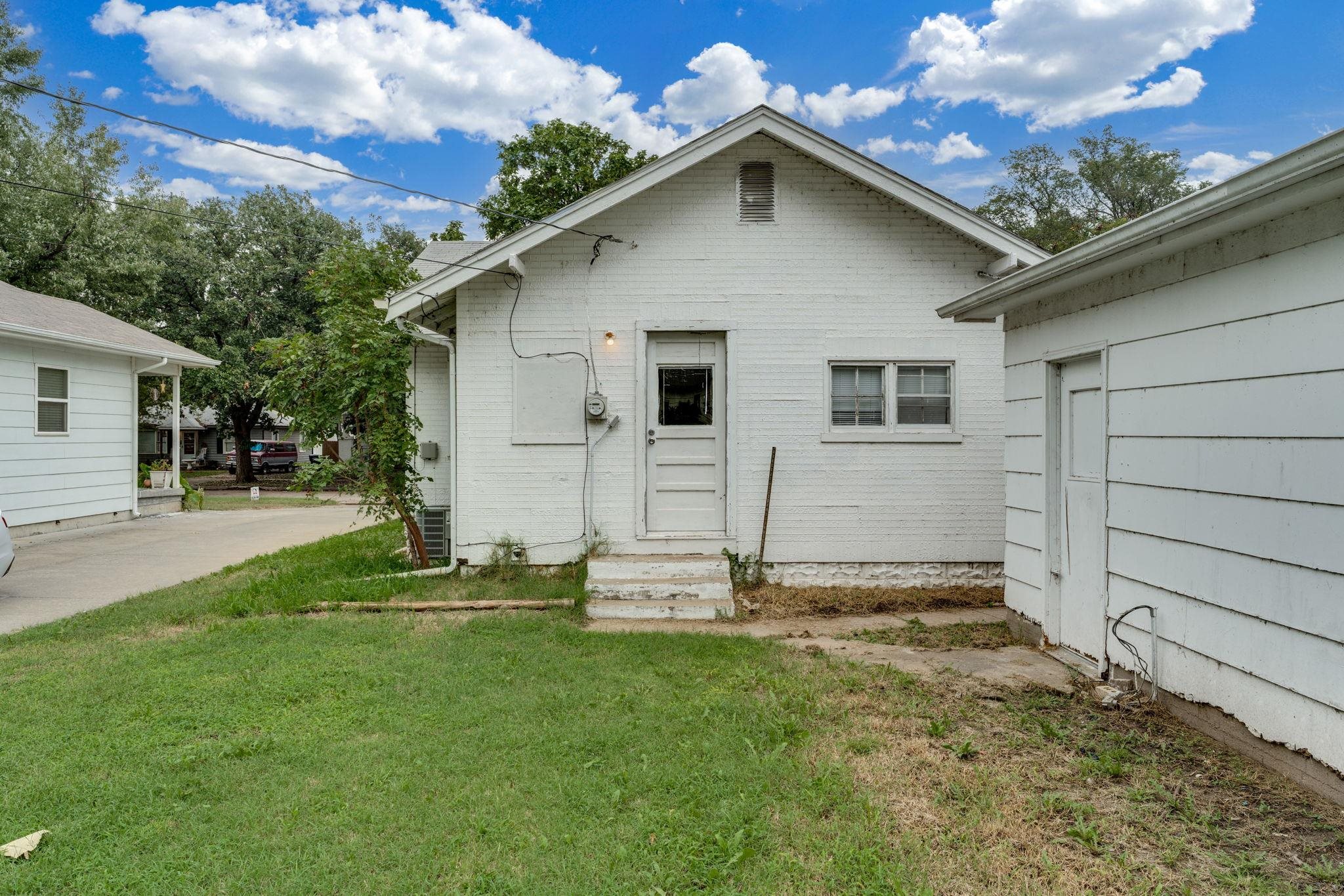 2041 S Wichita Street Wichita KS 67213-4922