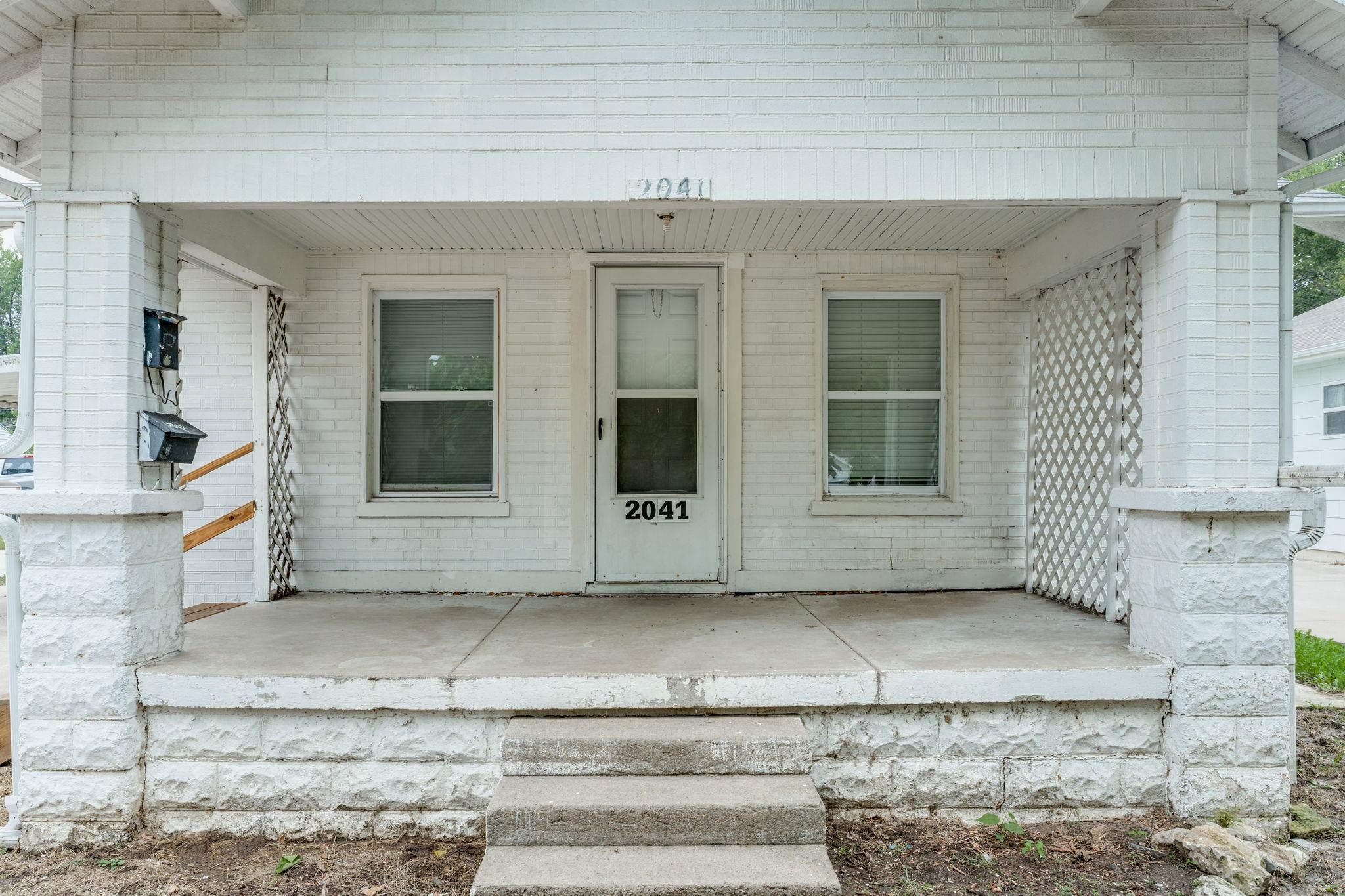 2041 S Wichita Street Wichita KS 67213-4922