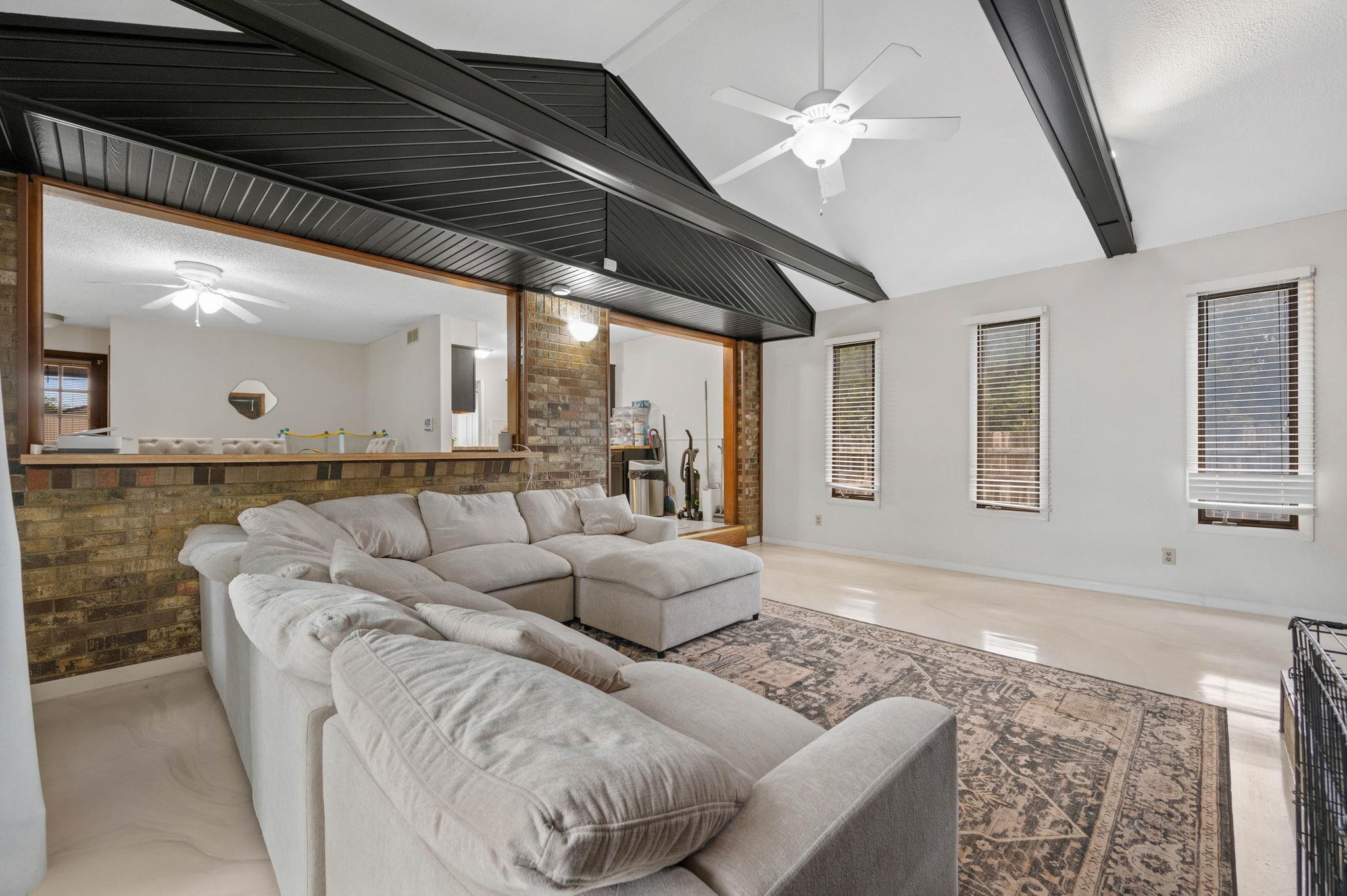 1418 Money Street Augusta KS 67010