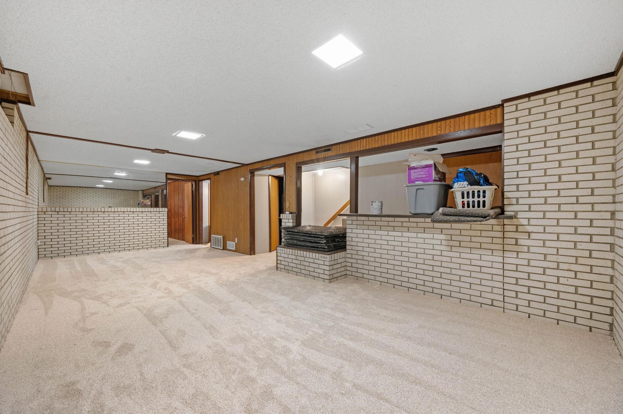 1418 Money Street Augusta KS 67010