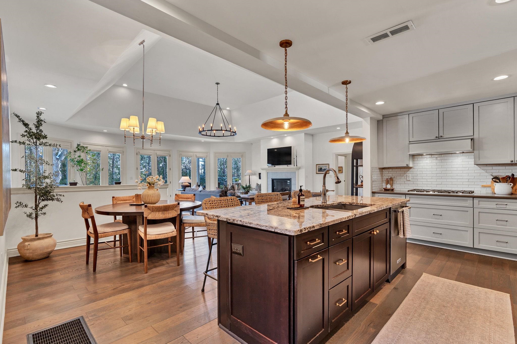 60 S Mission Road Eastborough KS 67207