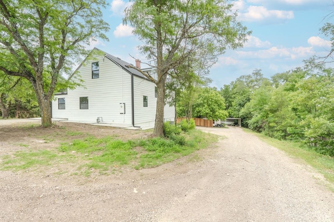 215 W Harrington Augusta KS 67010
