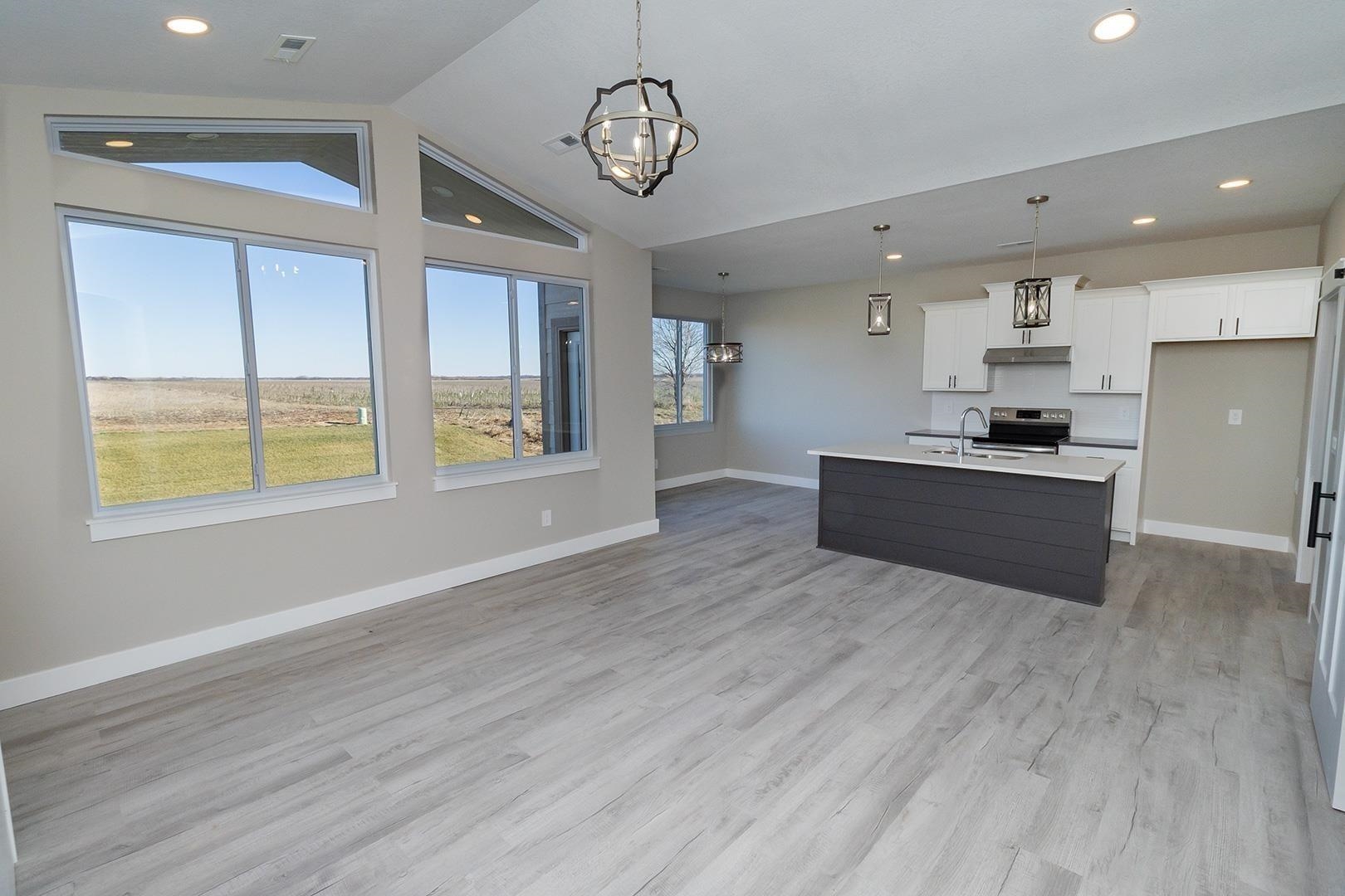 1257 E Park Glen Court Clearwater KS 67026