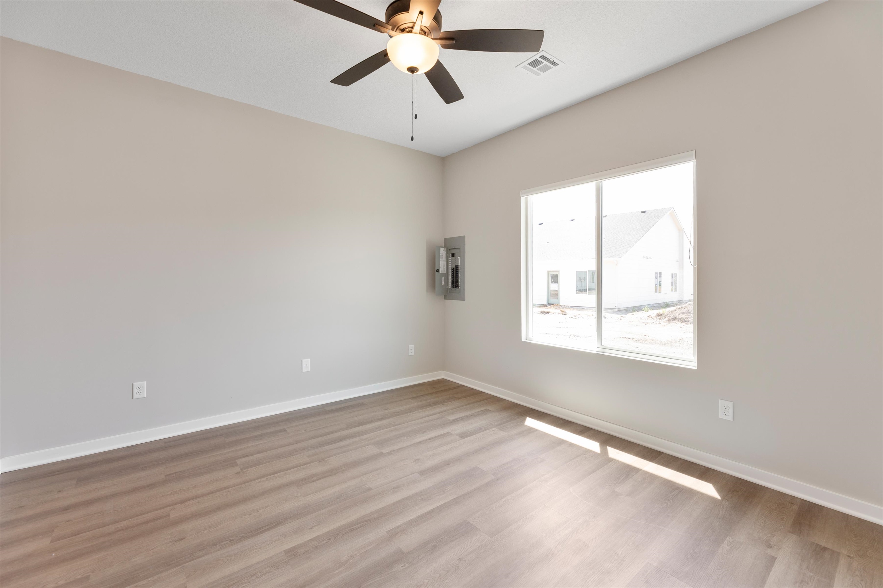 914 S Fox Ridge Newton KS 67114