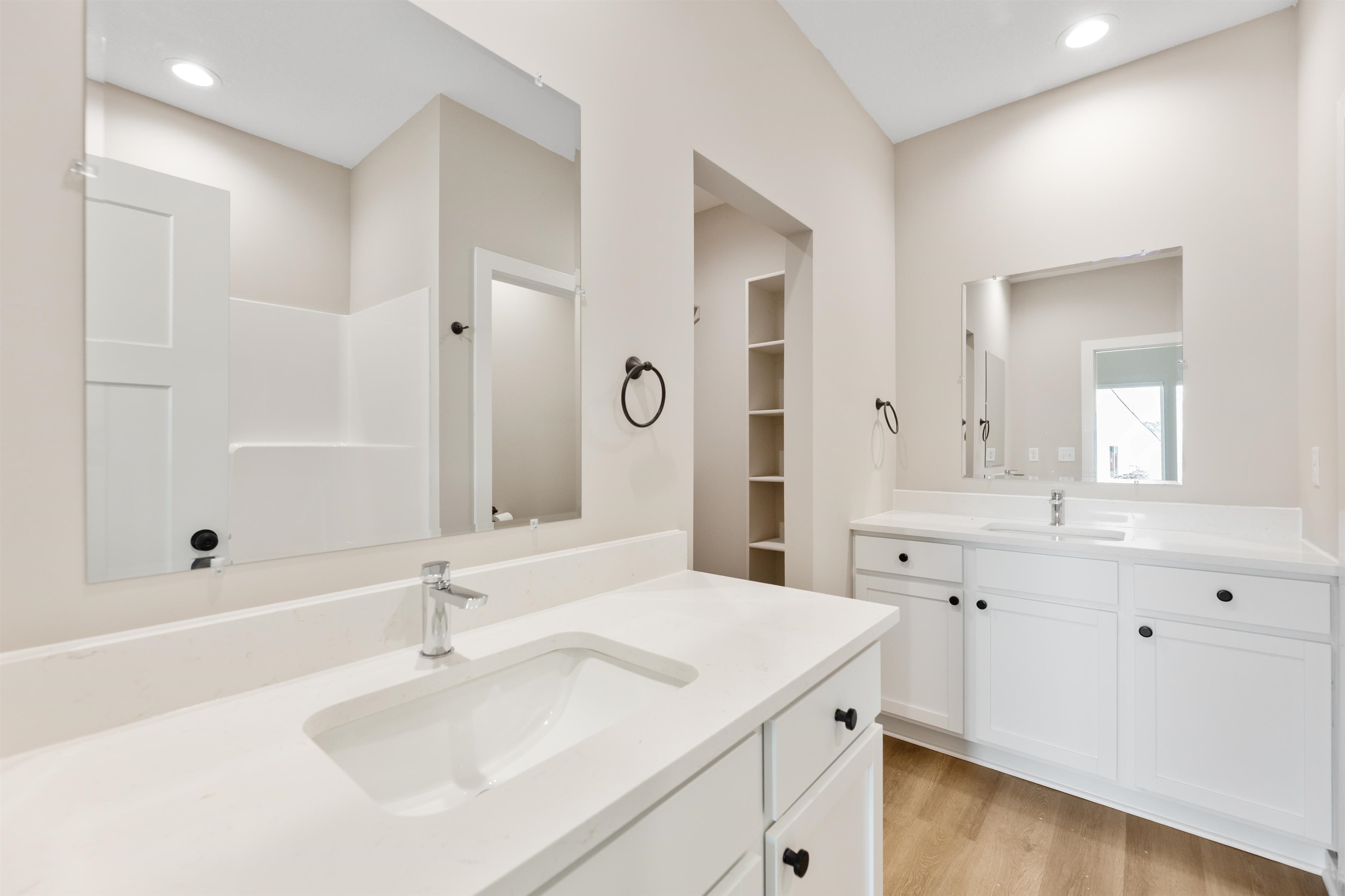 914 S Fox Ridge Newton KS 67114