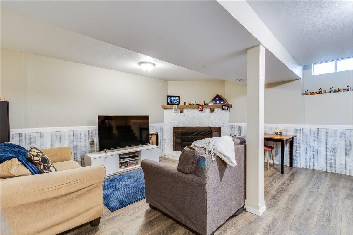 1233 N Woodlawn Boulevard Derby KS 67037
