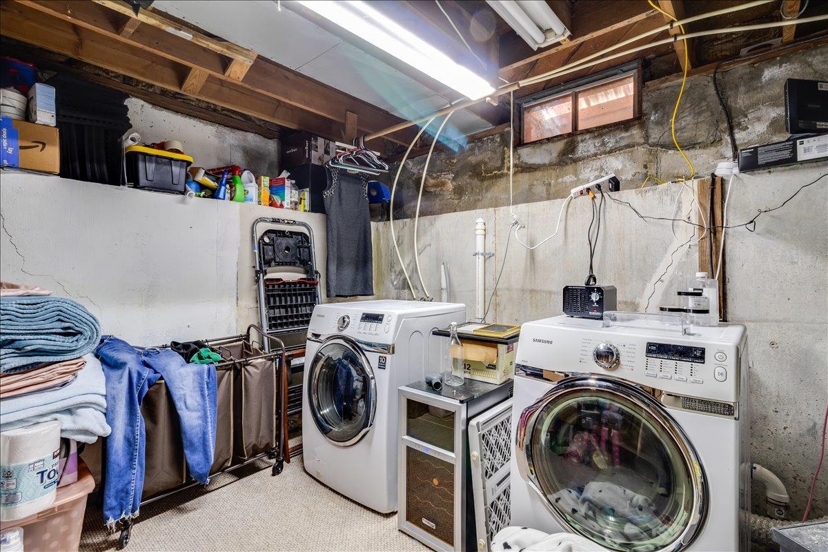 1233 N Woodlawn Boulevard Derby KS 67037
