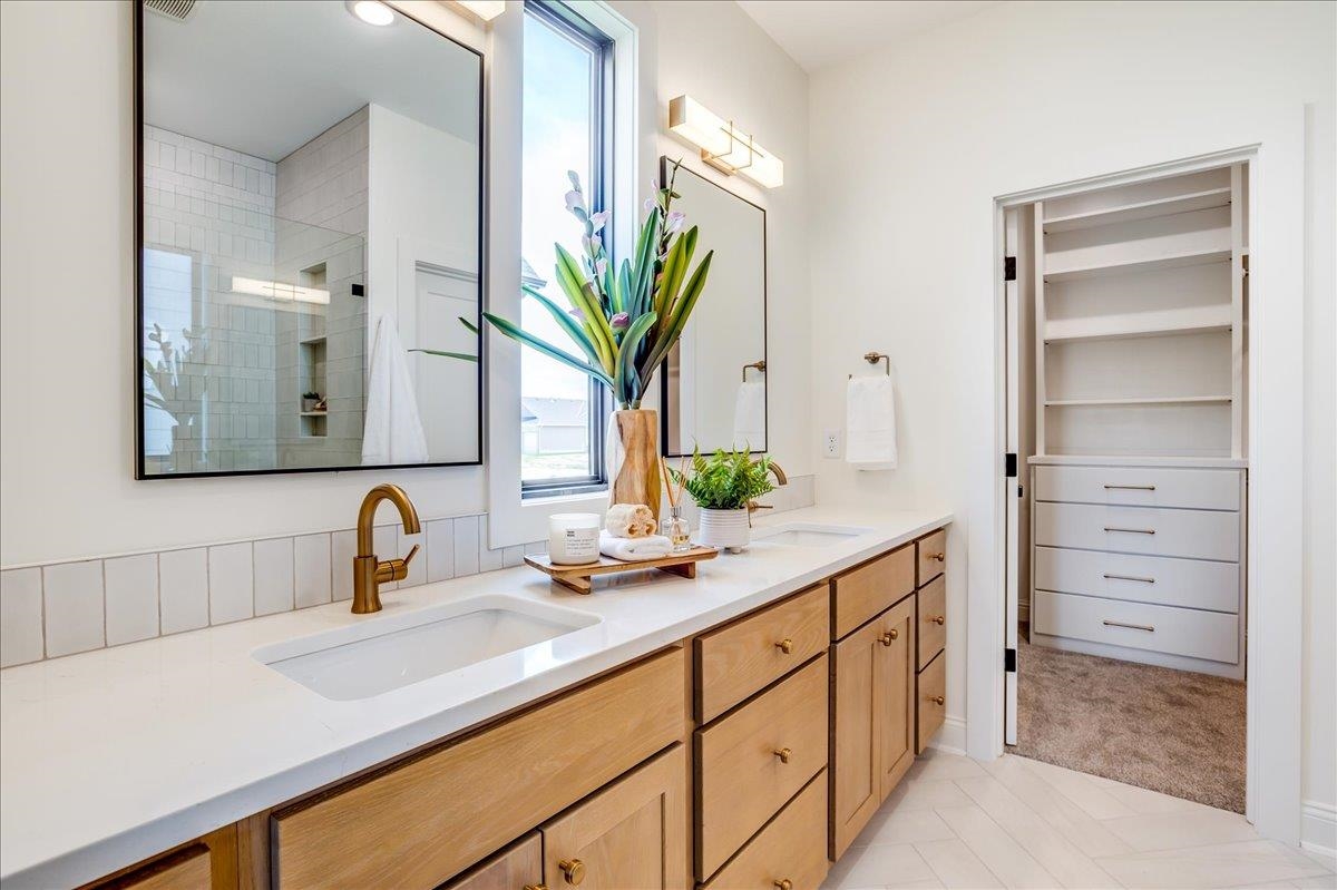 9646 W Cedar Lane Maize KS 67101