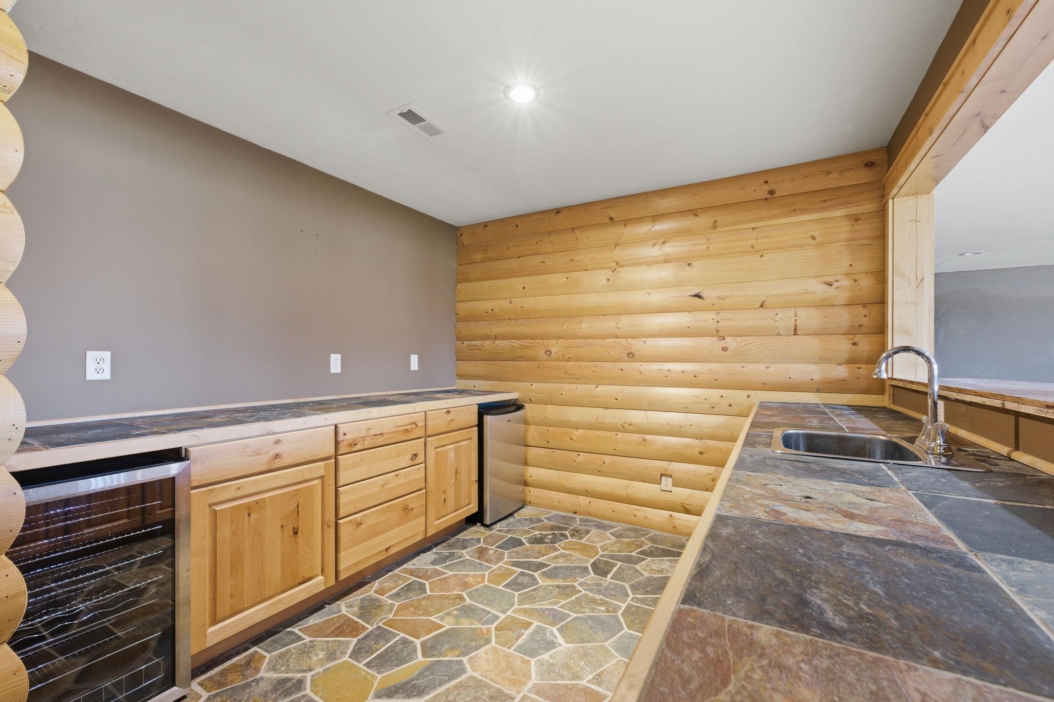 656 E 110th Avenue N Peck KS 67120-9029