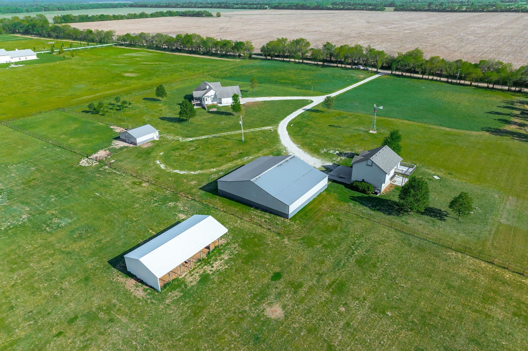 656 E 110th Avenue N Peck KS 67120-9029