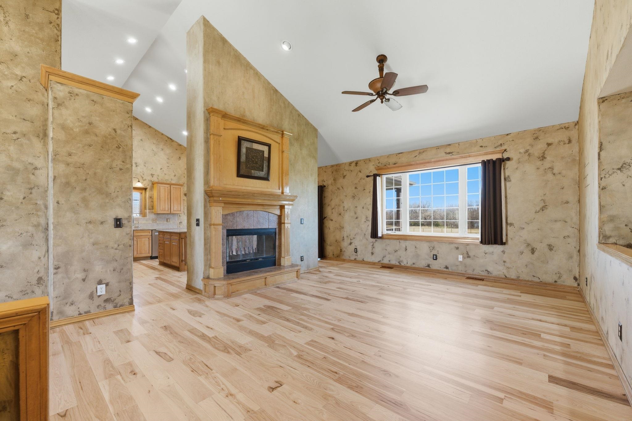 656 E 110th Avenue N Peck KS 67120-9029