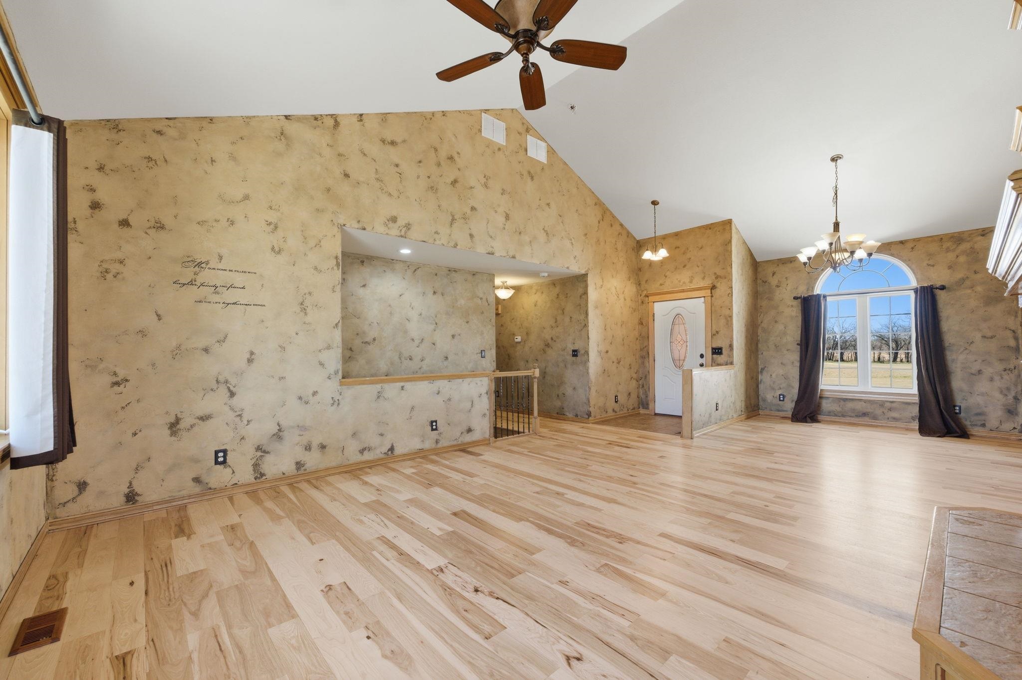 656 E 110th Avenue N Peck KS 67120-9029