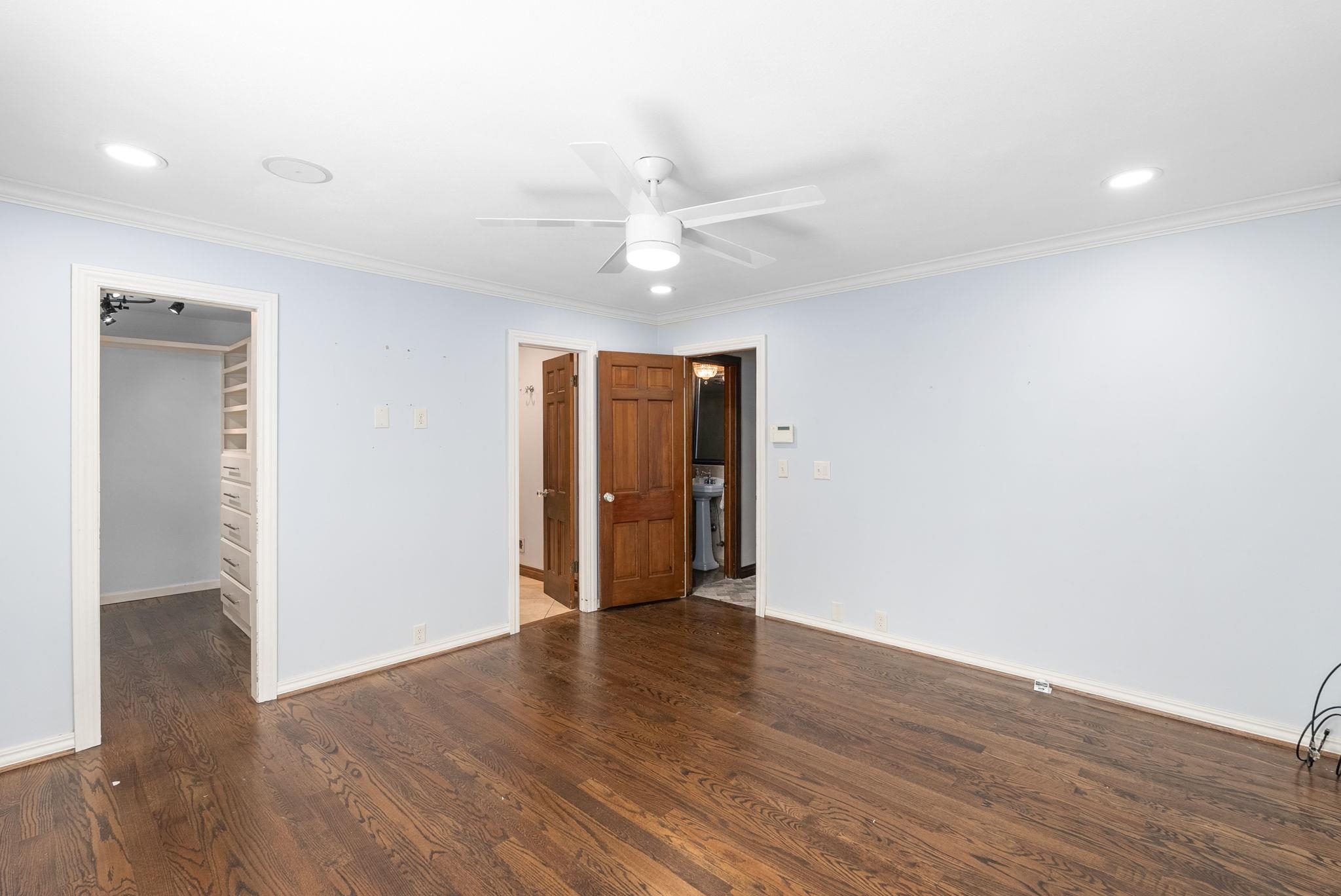 689 N Broadmoor Wichita KS 67206
