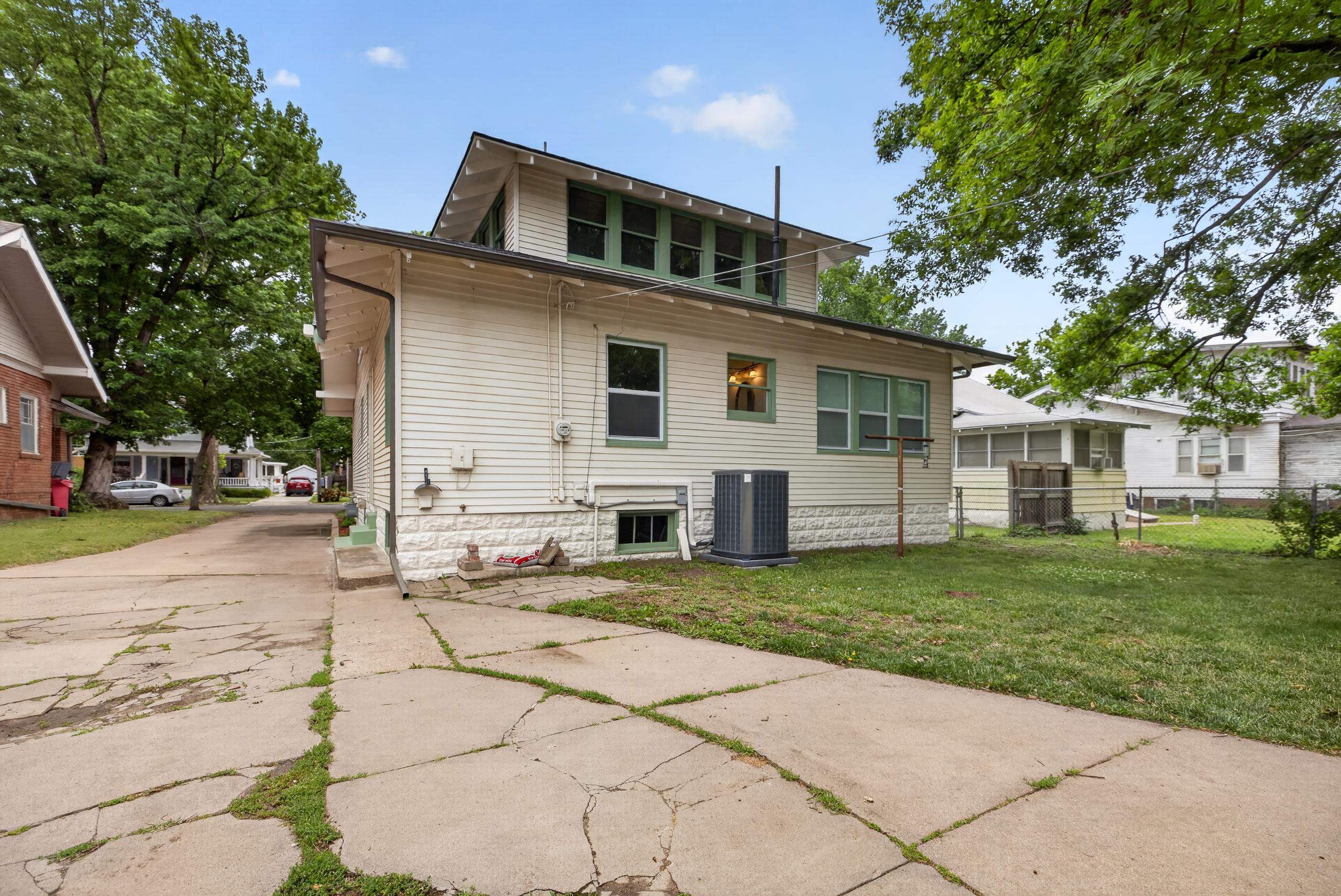 135 S Volustia Avenue Wichita KS 67211