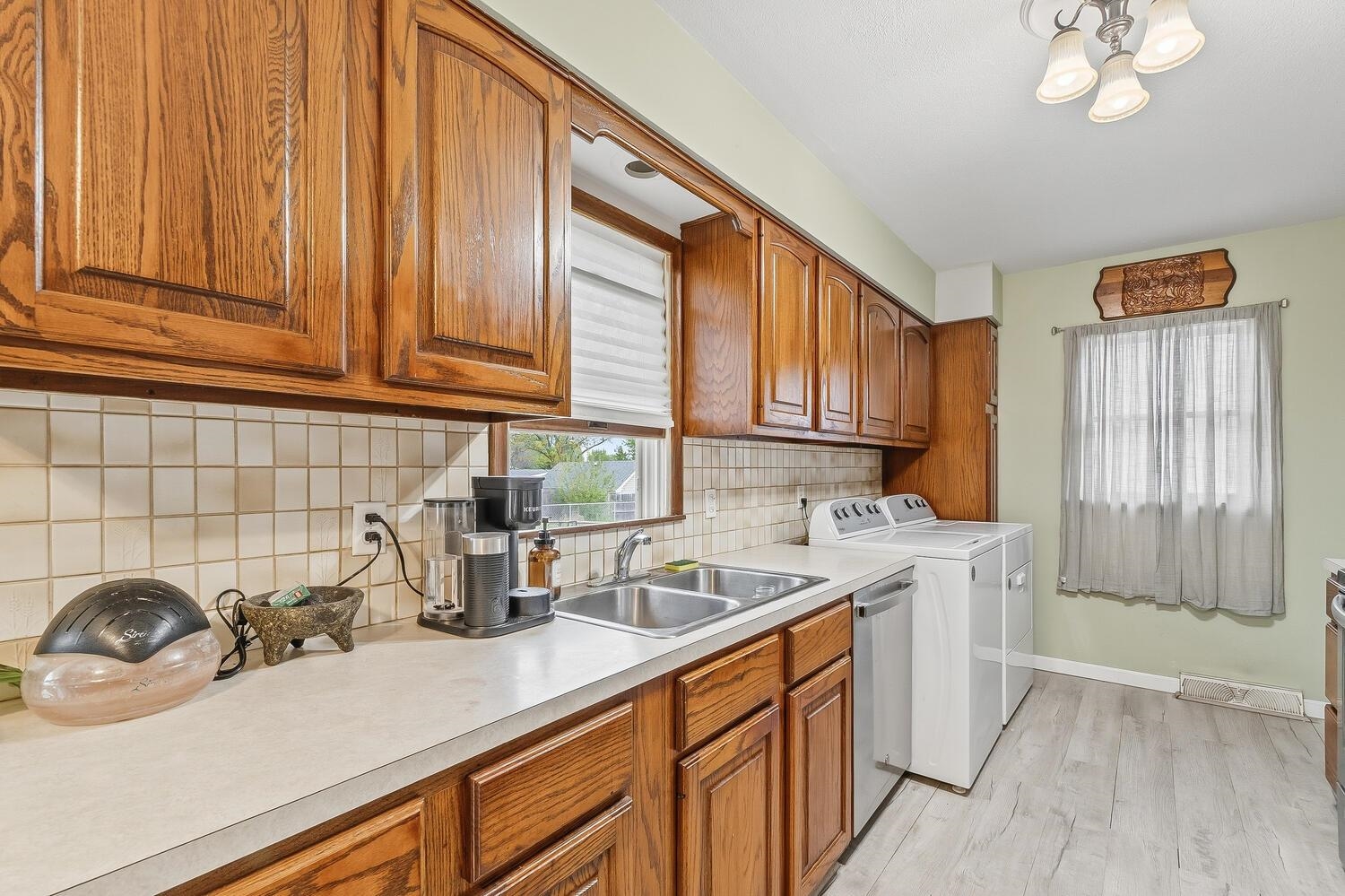 1913 Cron Street Augusta KS 67010