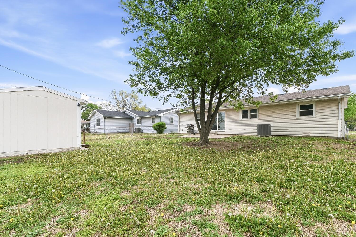 1913 Cron Street Augusta KS 67010