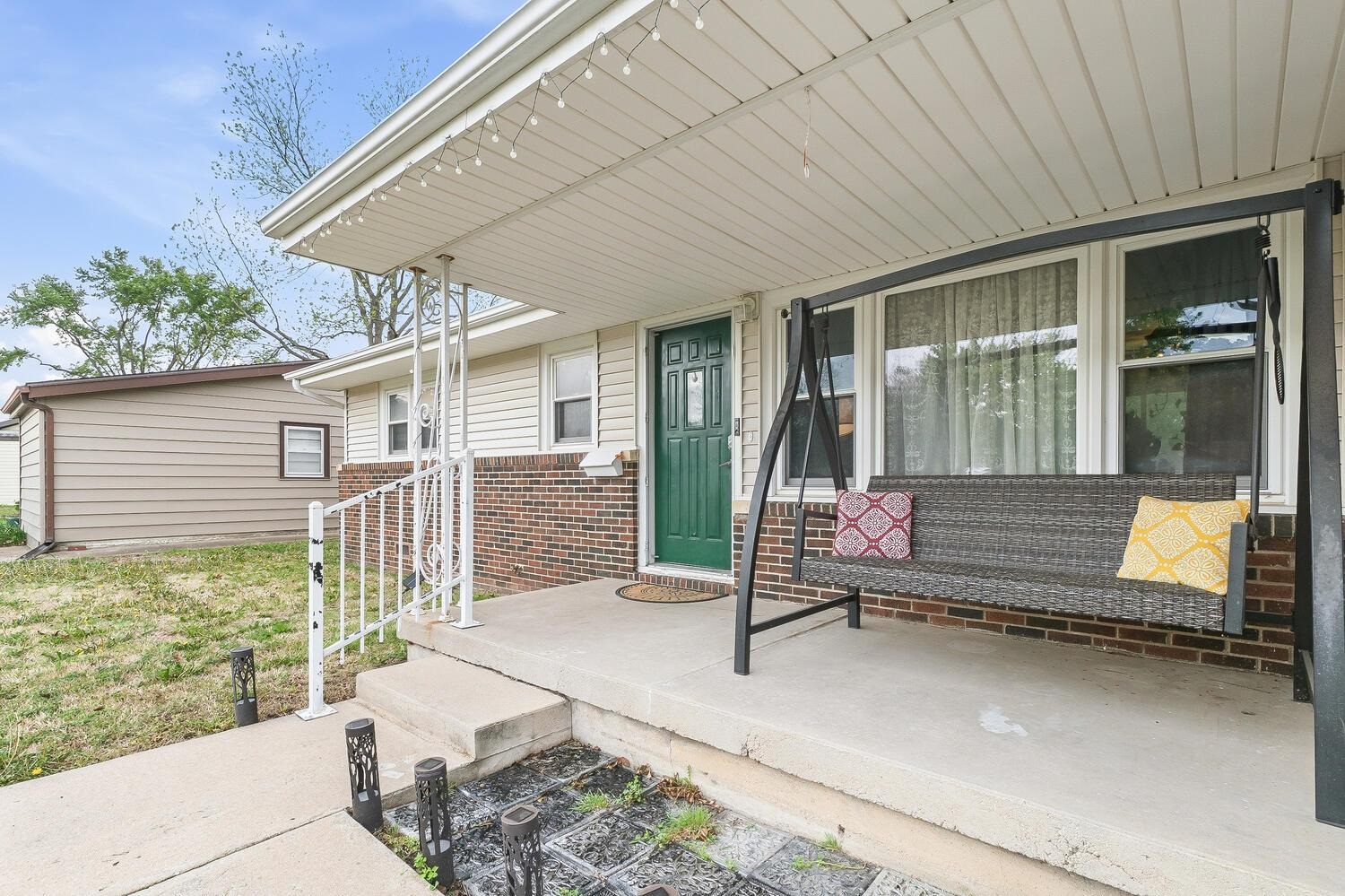 1913 Cron Street Augusta KS 67010