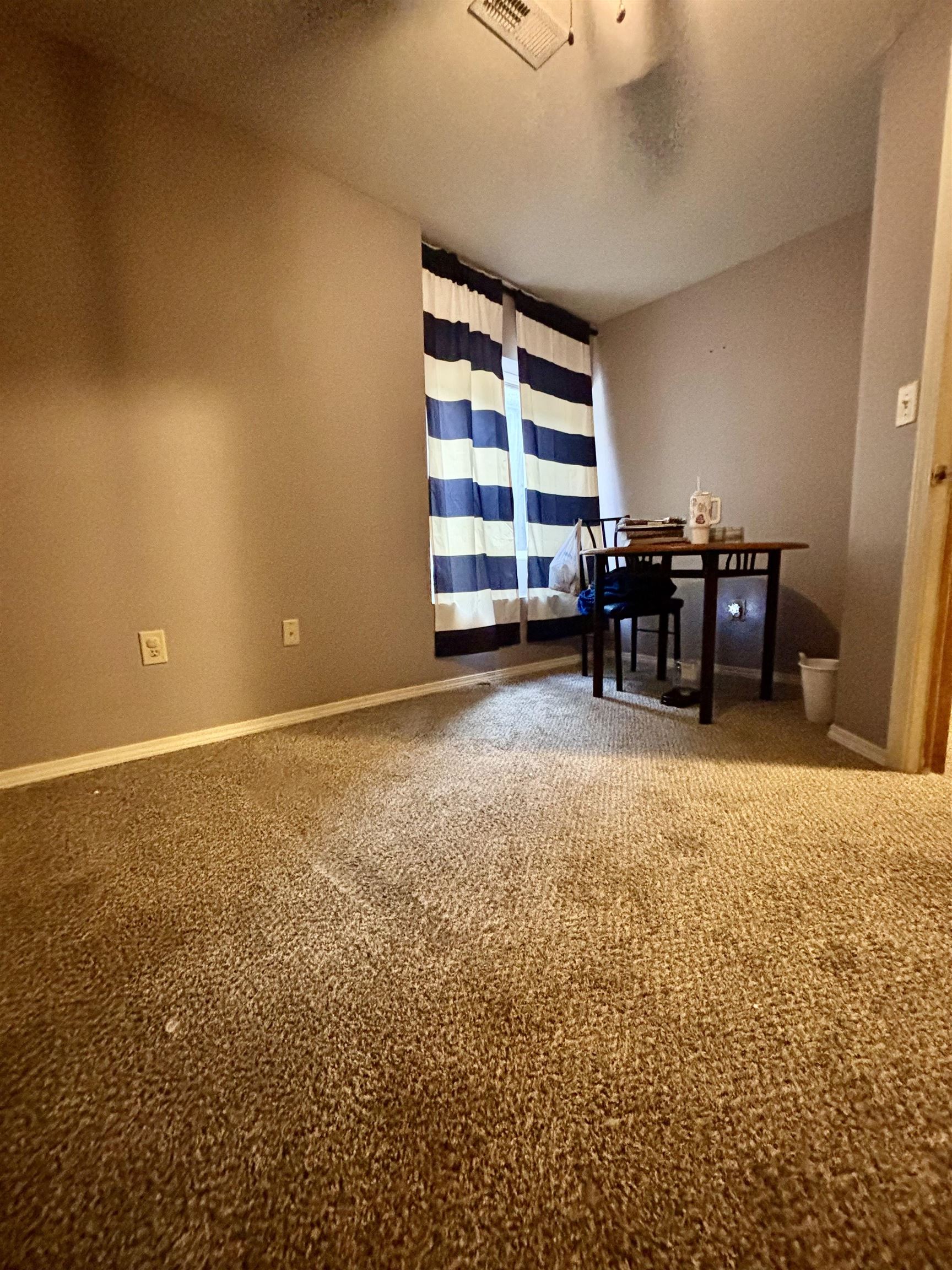 1314 E Hurley Street Haysville KS 67060
