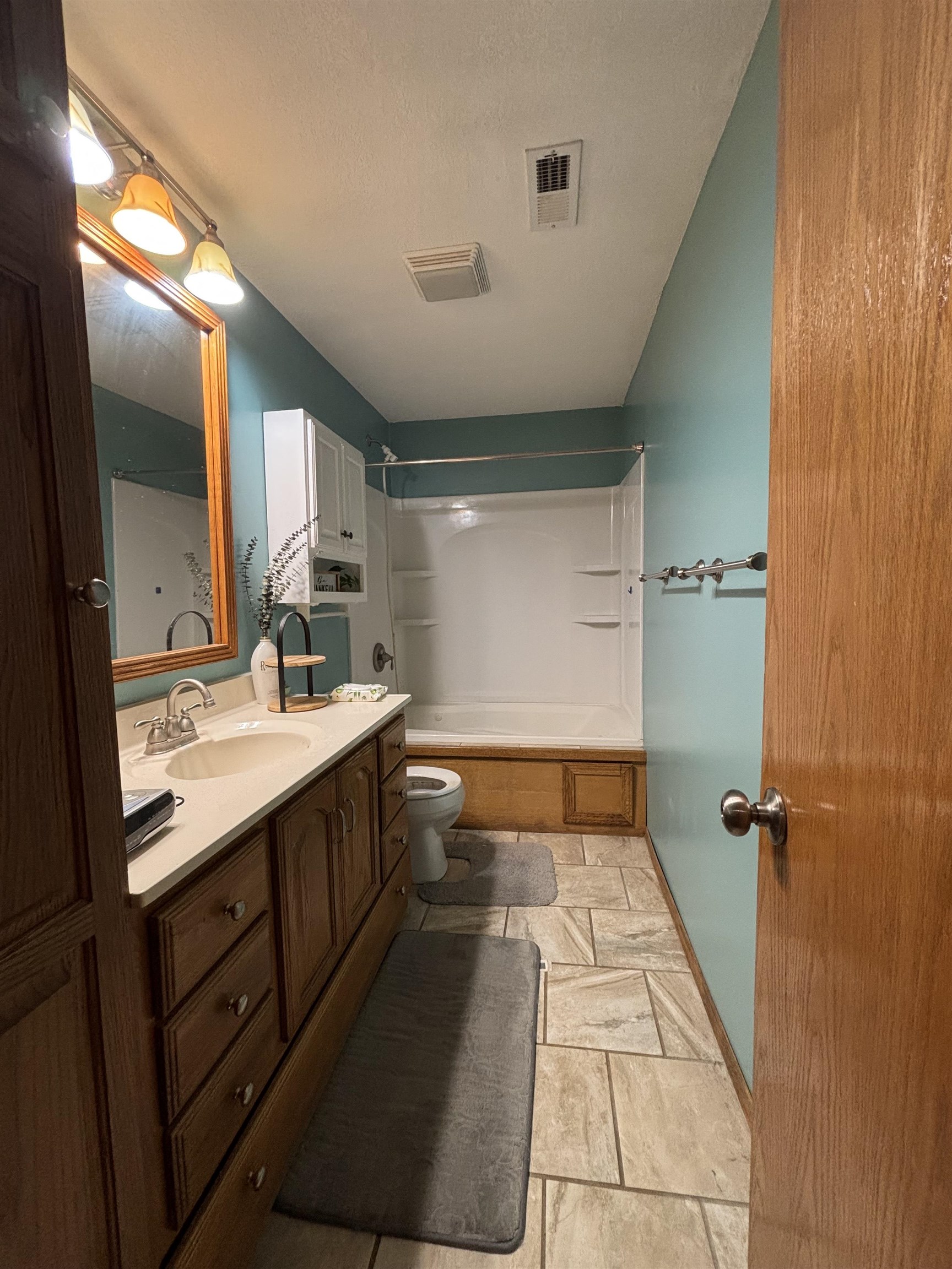 1314 E Hurley Street Haysville KS 67060