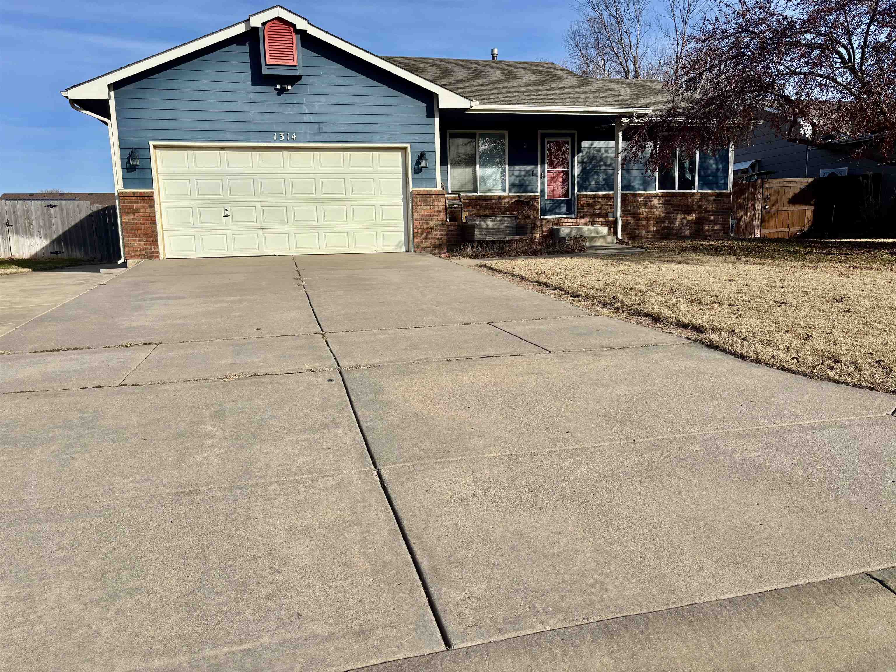 1314 E Hurley Street Haysville KS 67060