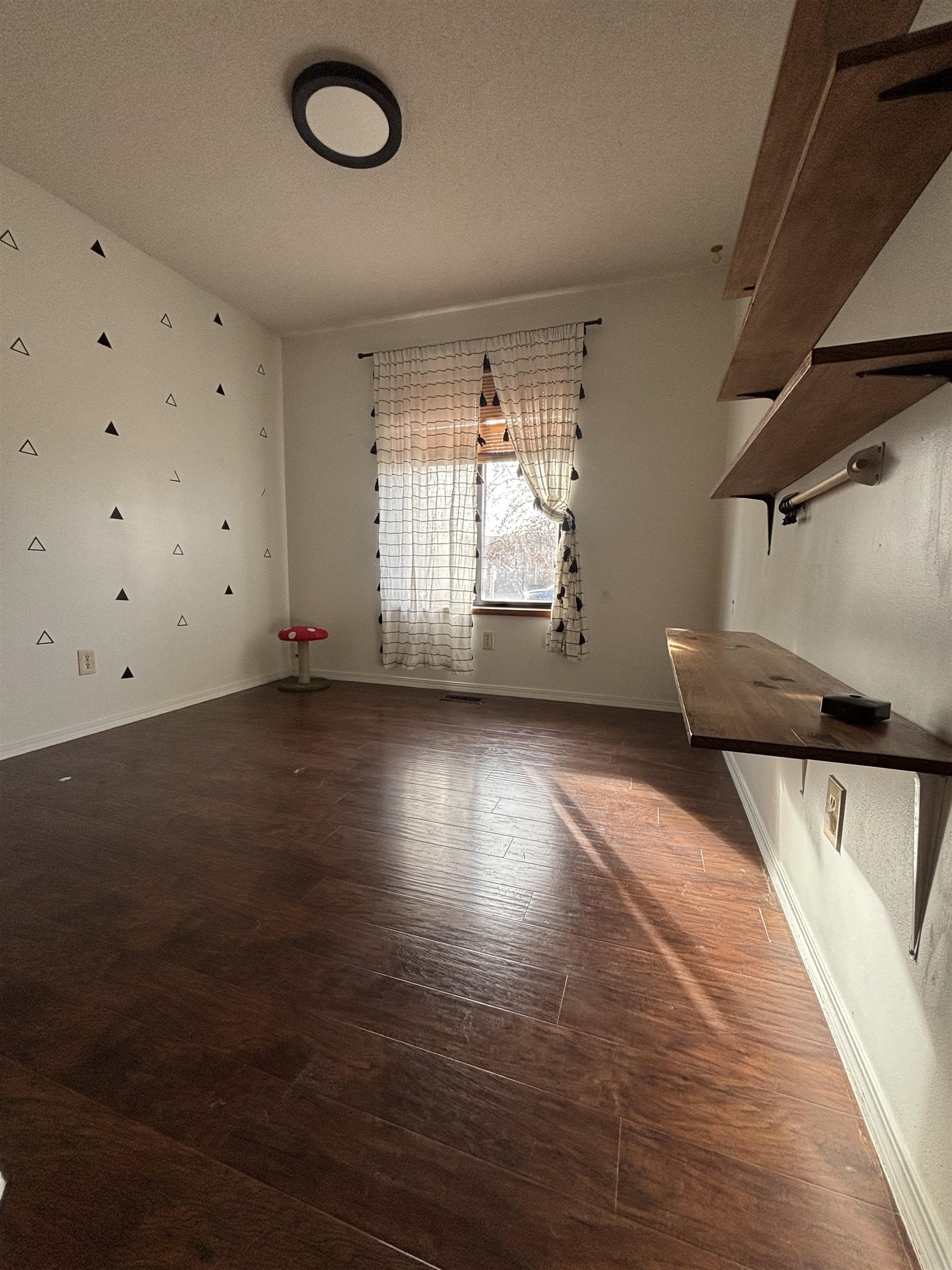 1314 E Hurley Street Haysville KS 67060