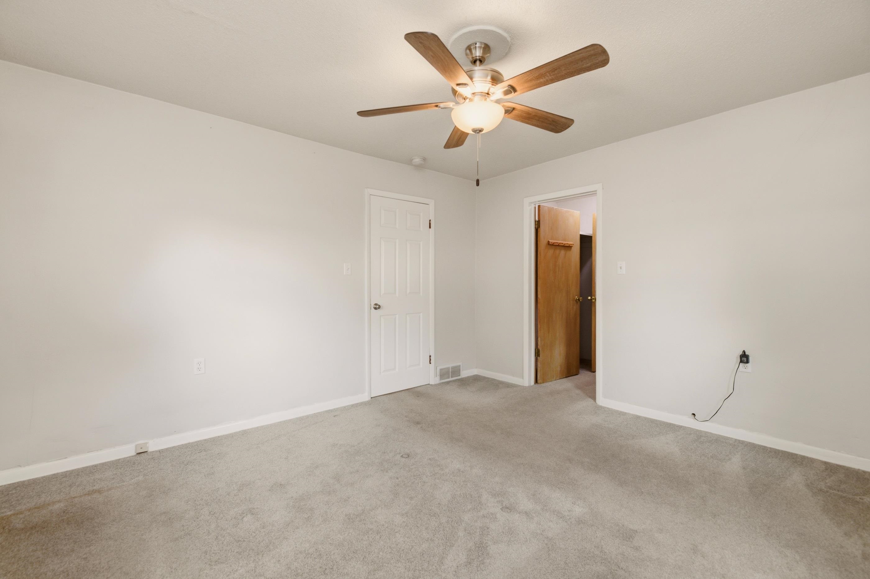 2110 Oak Street Harper KS 67058