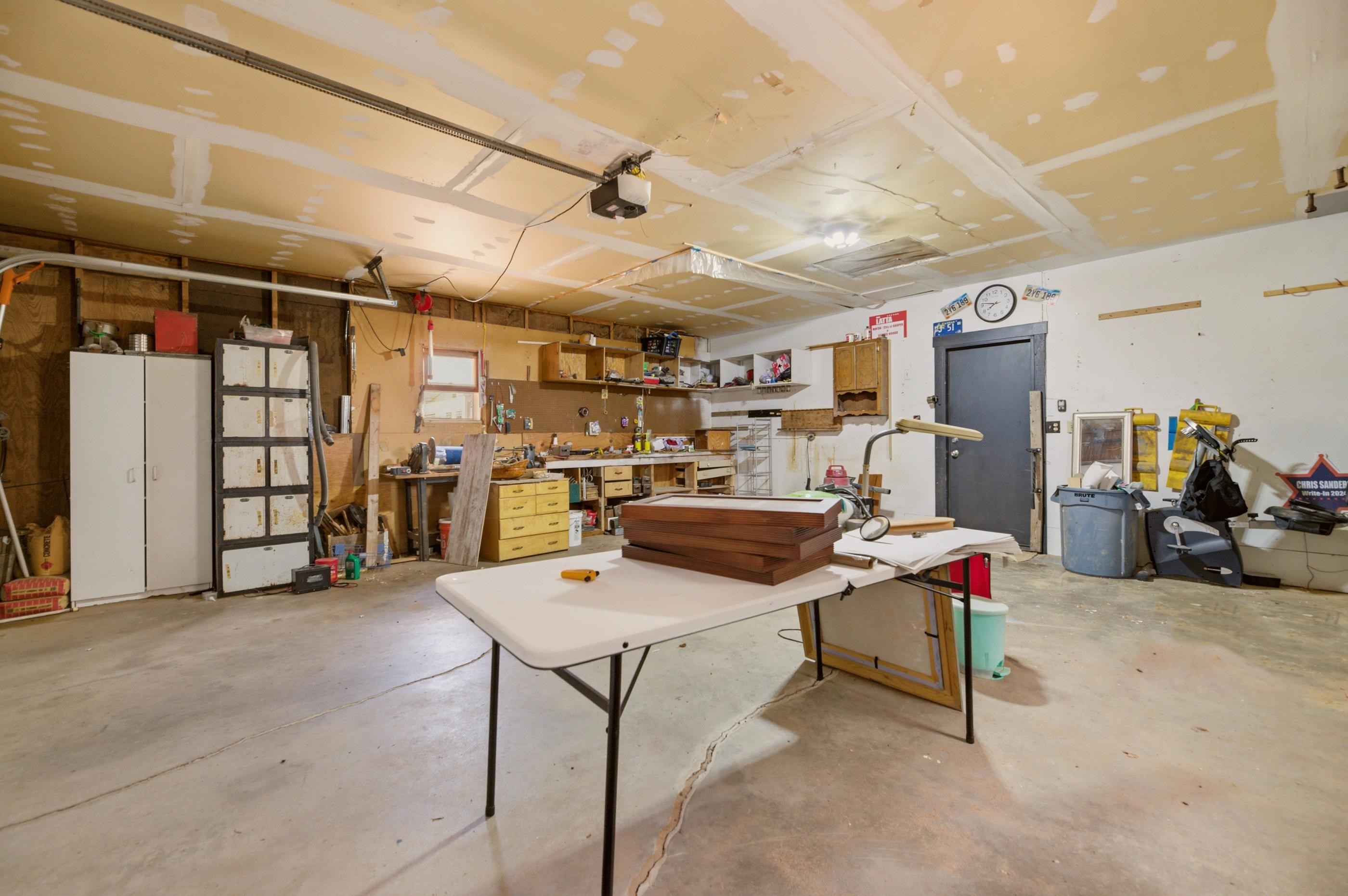 2110 Oak Street Harper KS 67058