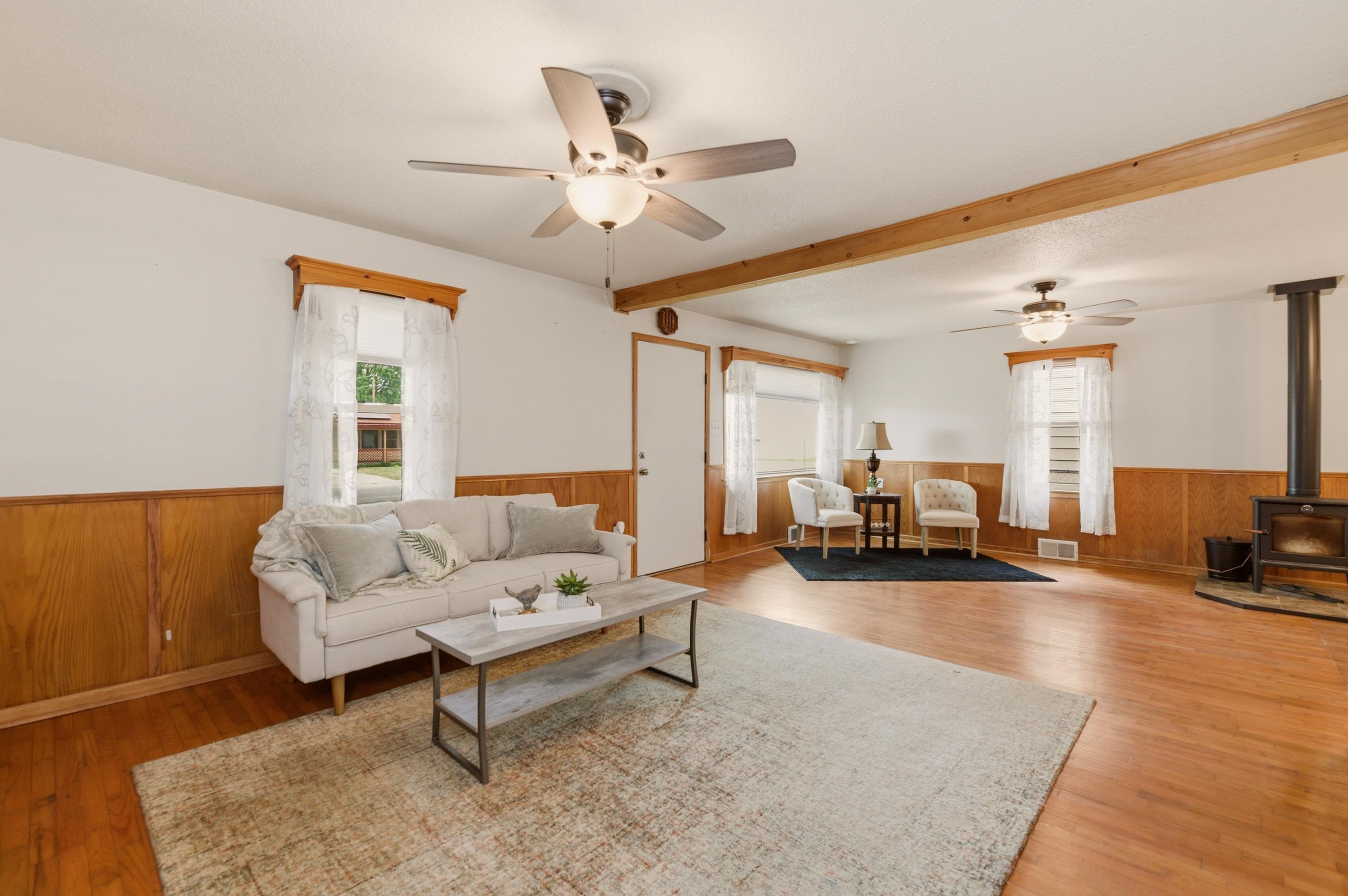 2110 Oak Street Harper KS 67058